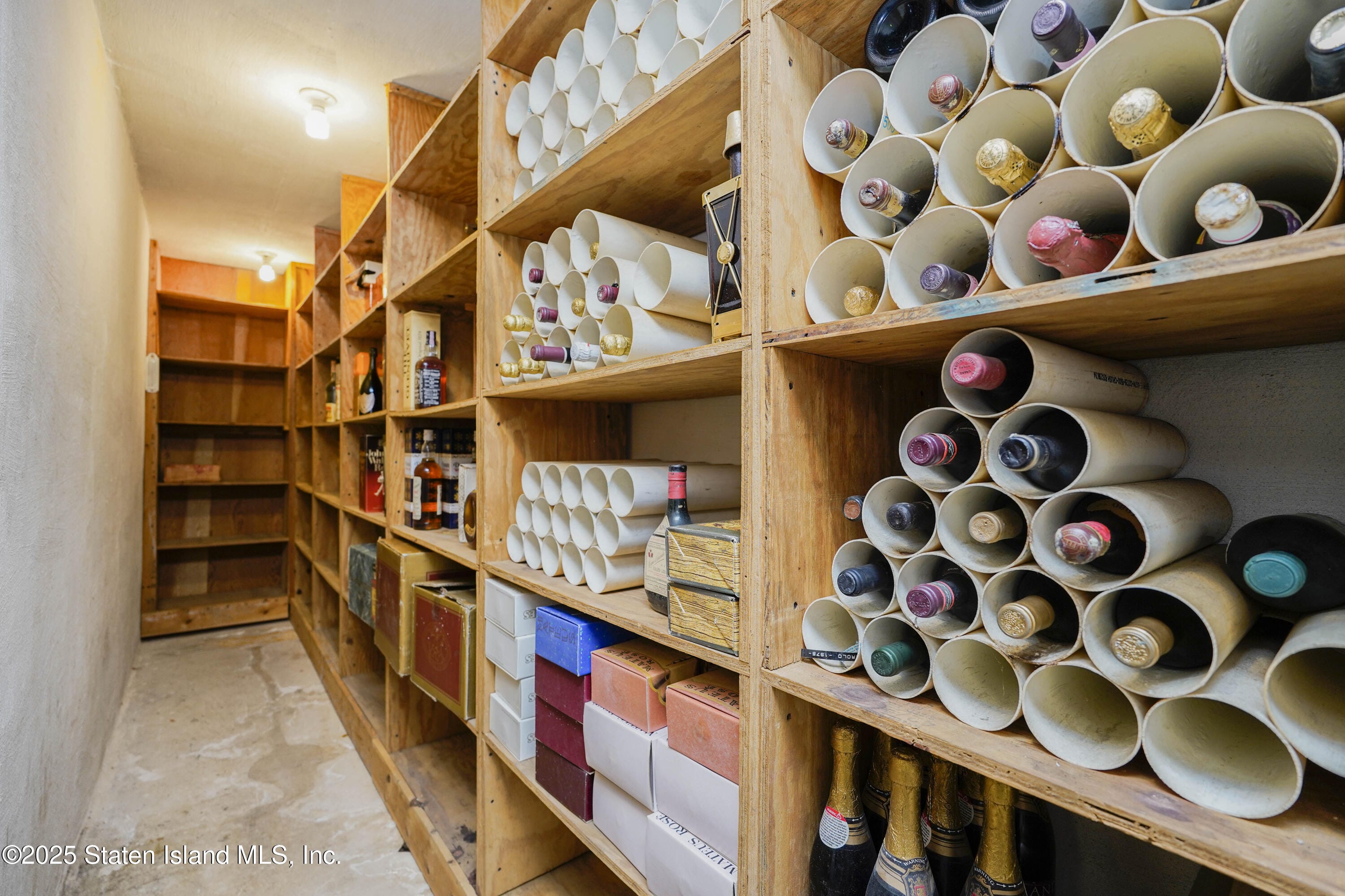 51 Cromwell Circle, Staten Island, NY, 10304 image 37