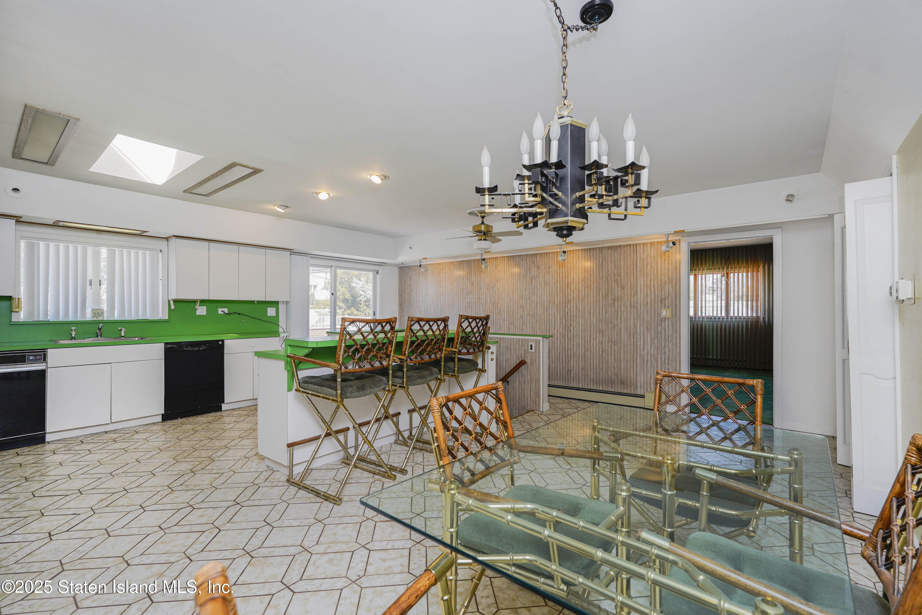 51 Cromwell Circle, Staten Island, NY, 10304 image 28