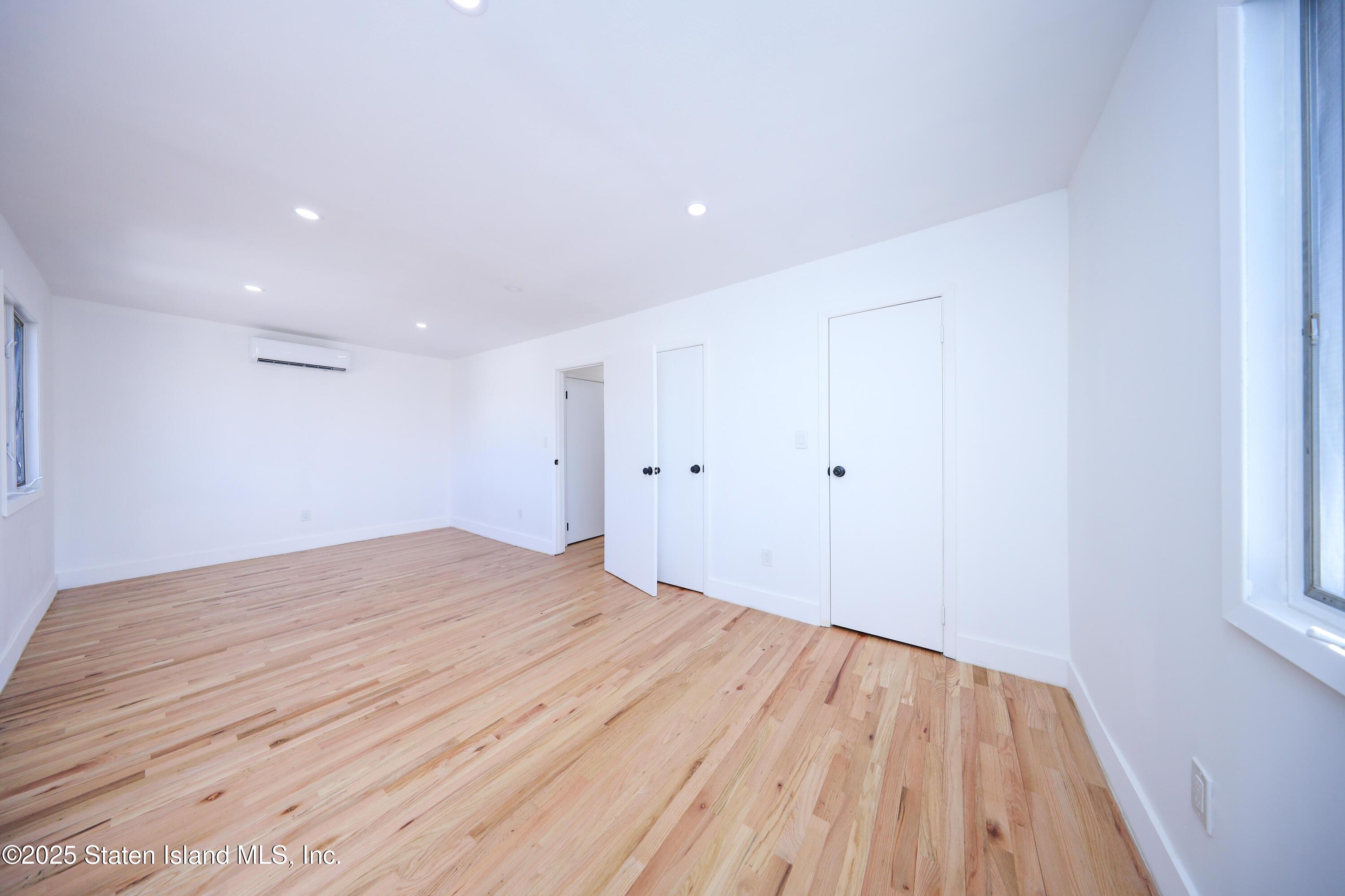 374 Billiou Street, Staten Island, NY, 10312 image 20