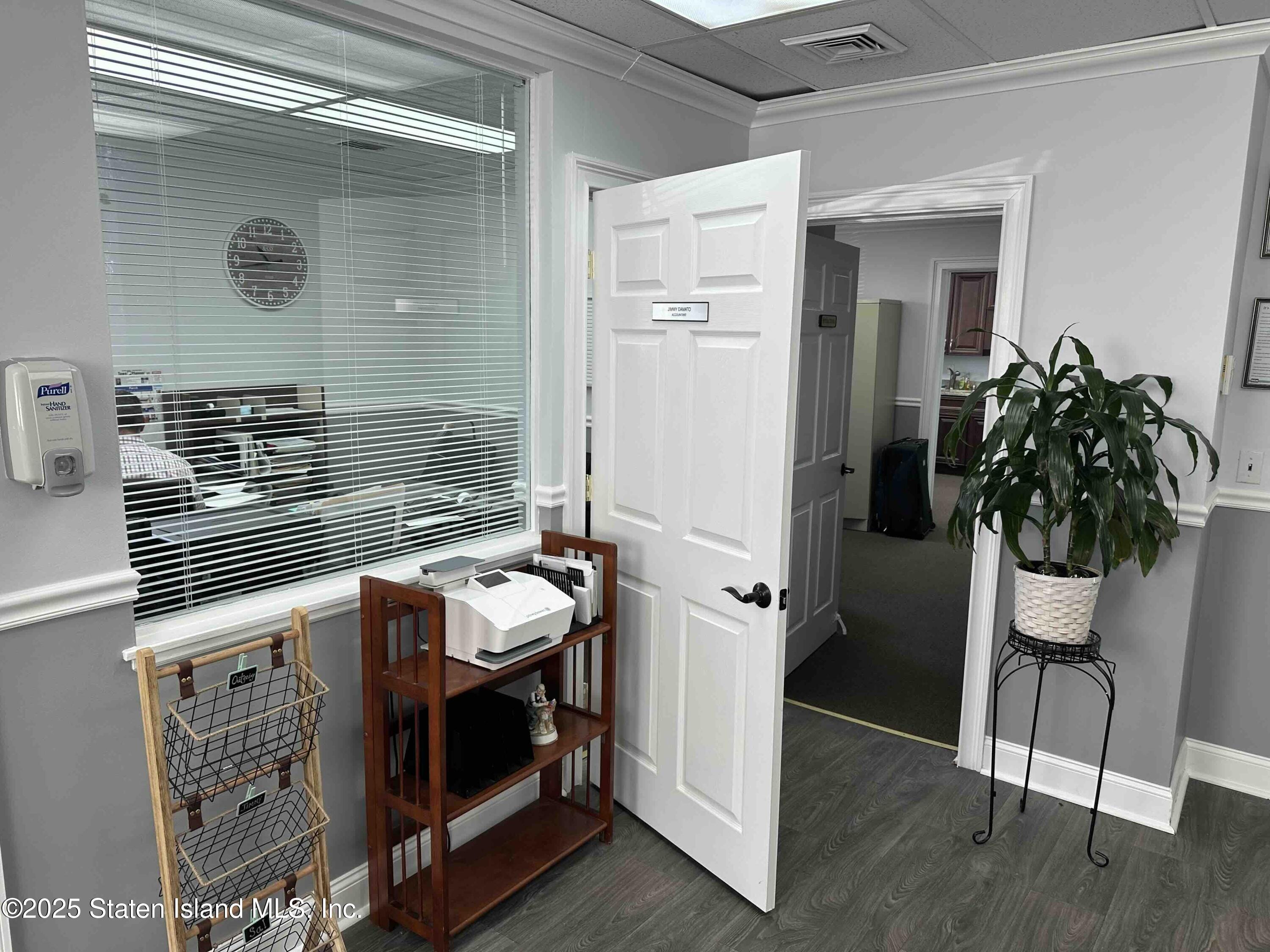 88 New Dorp Plaza, Staten Island, NY, 10306 image 13