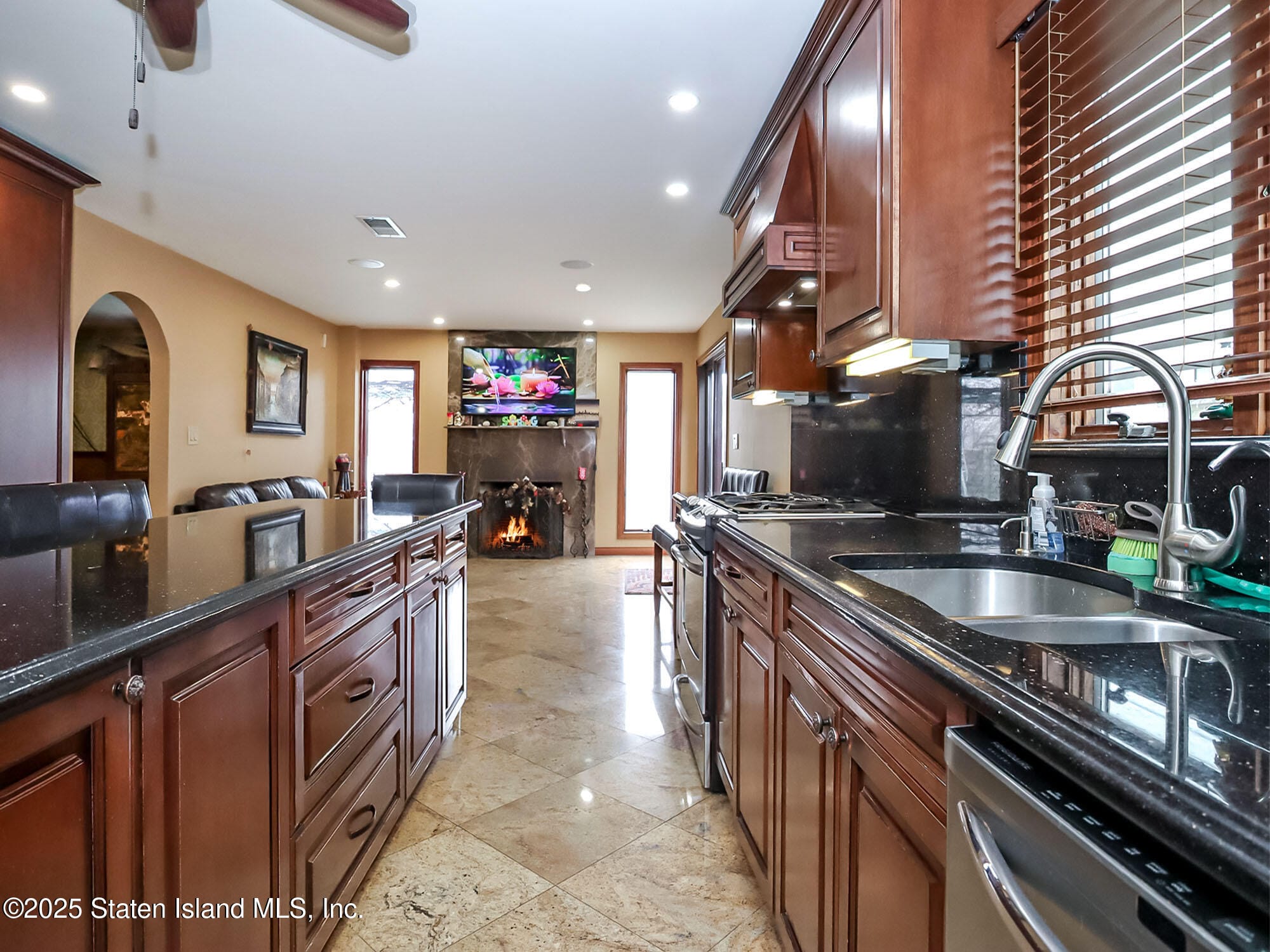 504 Mcclean Avenue, Staten Island, NY, 10305 image 9