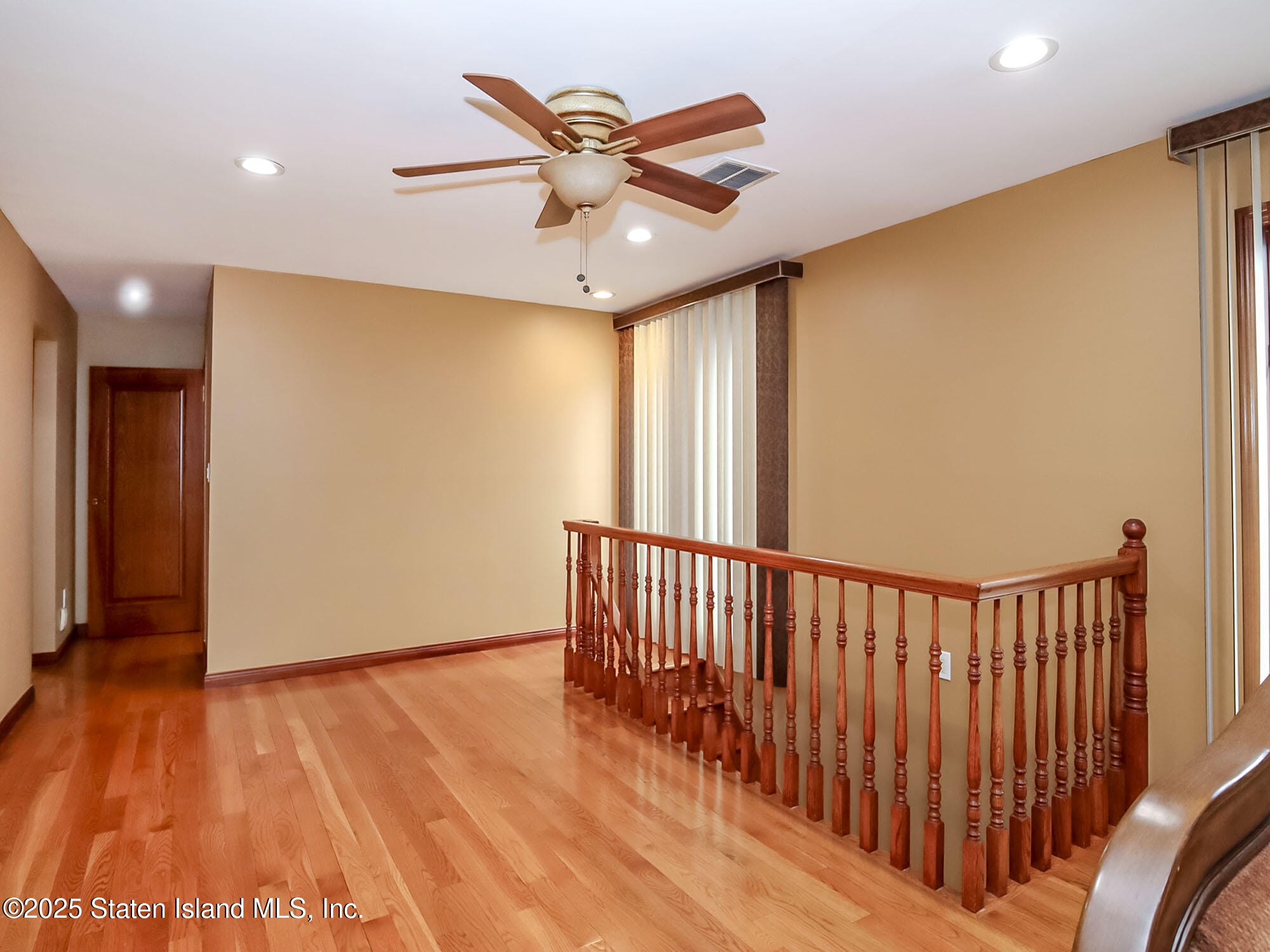 504 Mcclean Avenue, Staten Island, NY, 10305 image 18