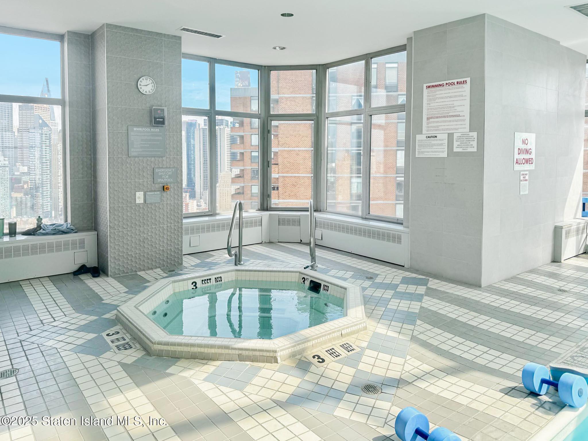 500 W 43 Street 21e, New York, NY, 10036 image 15