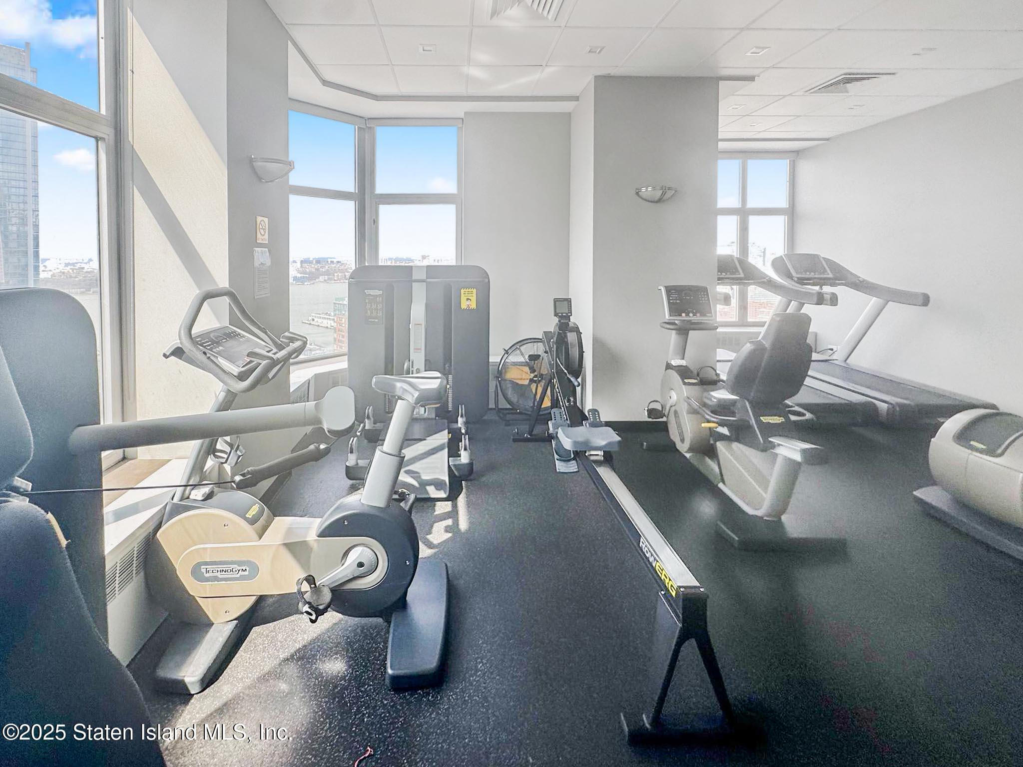 500 W 43 Street 21e, New York, NY, 10036 image 16