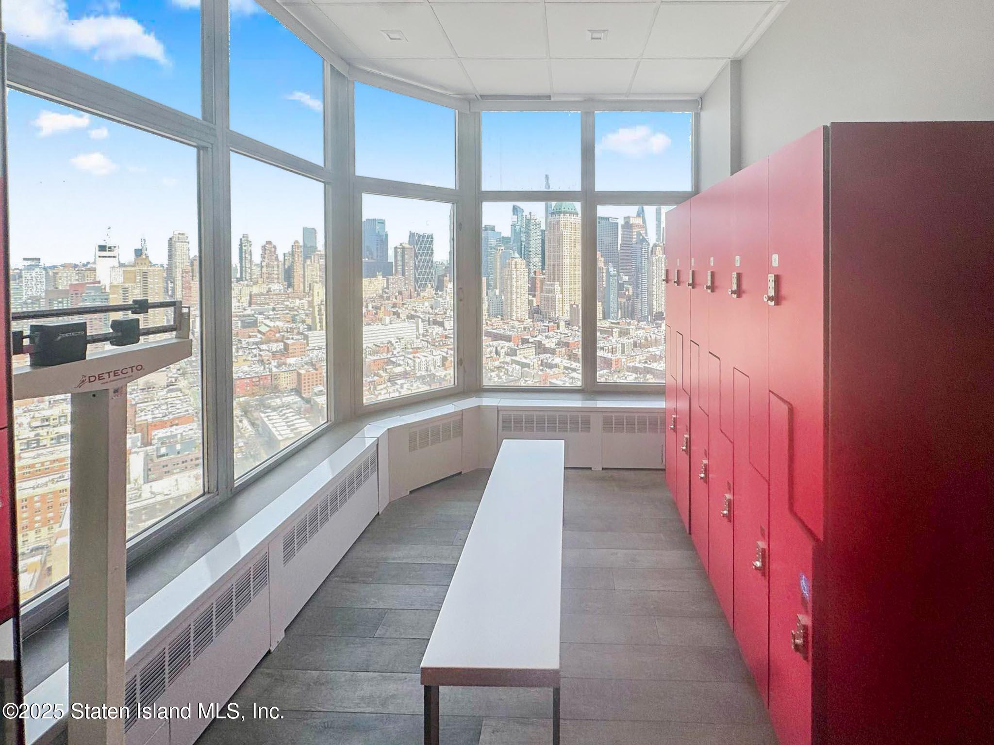 500 W 43 Street 21e, New York, NY, 10036 image 17