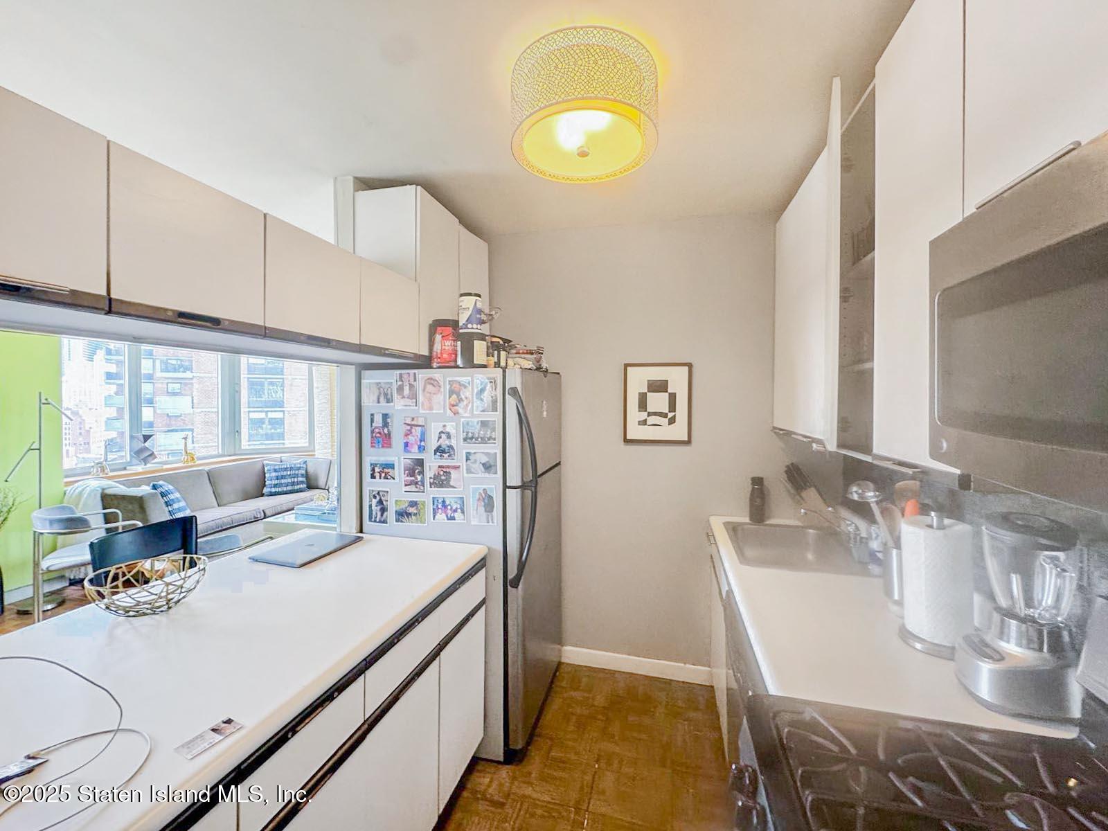 500 W 43 Street 21e, New York, NY, 10036 image 10