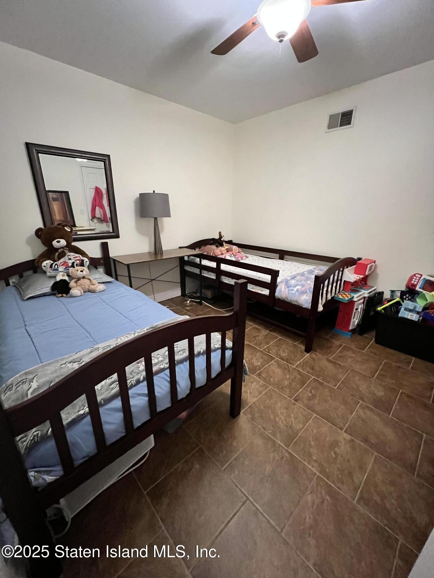 555 Van Duzer Street, Staten Island, NY, 10304 image 10