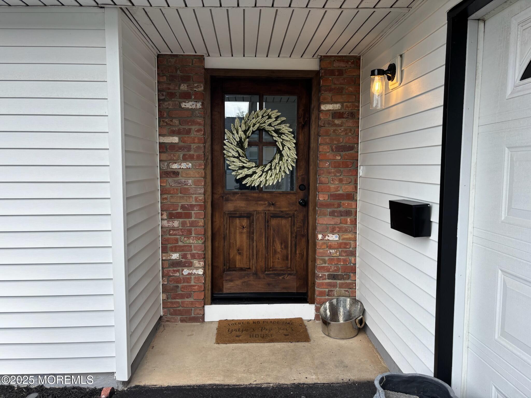 10 Whitman Street Image 2