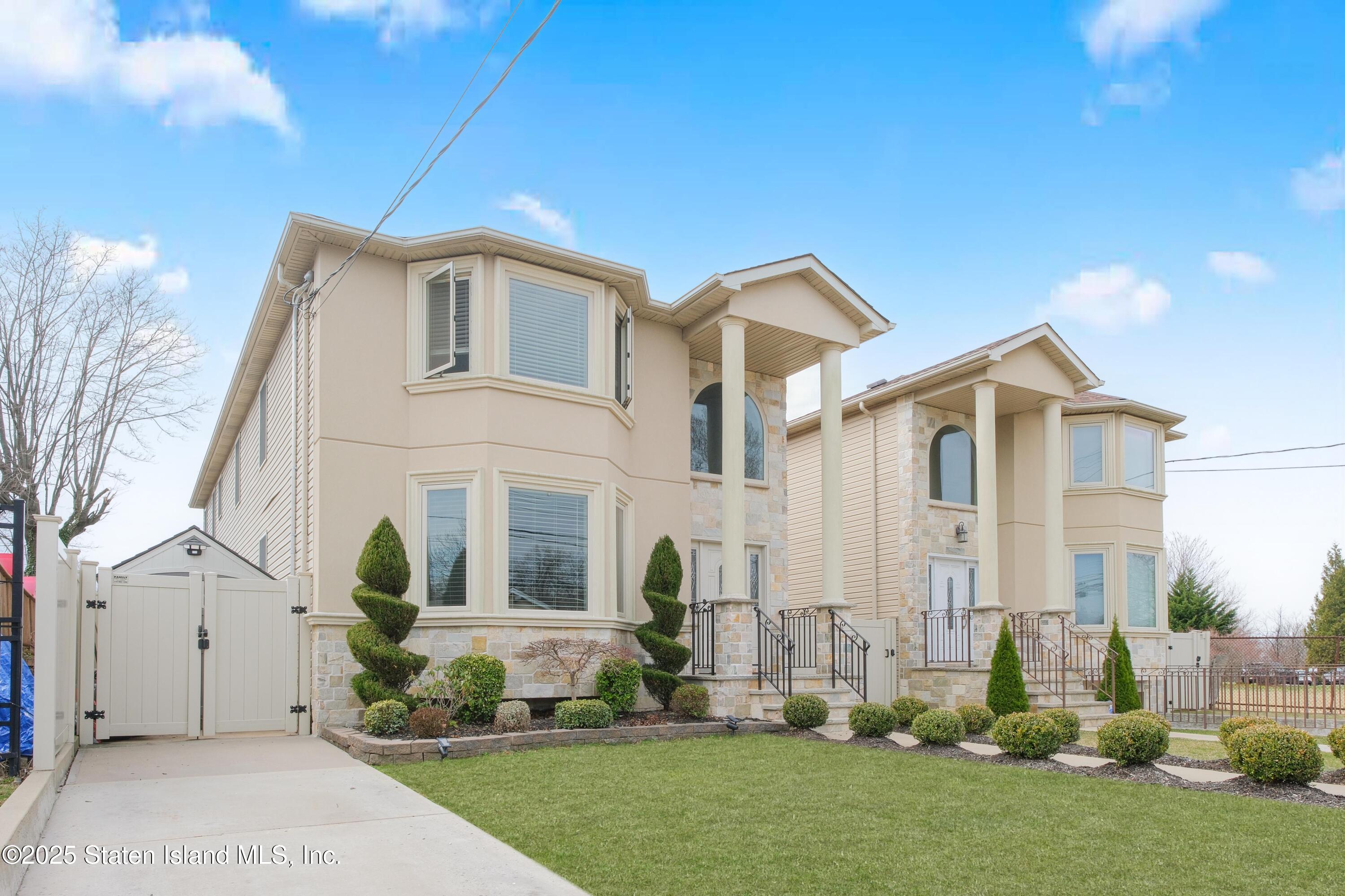 394 Clarke Avenue Image 3