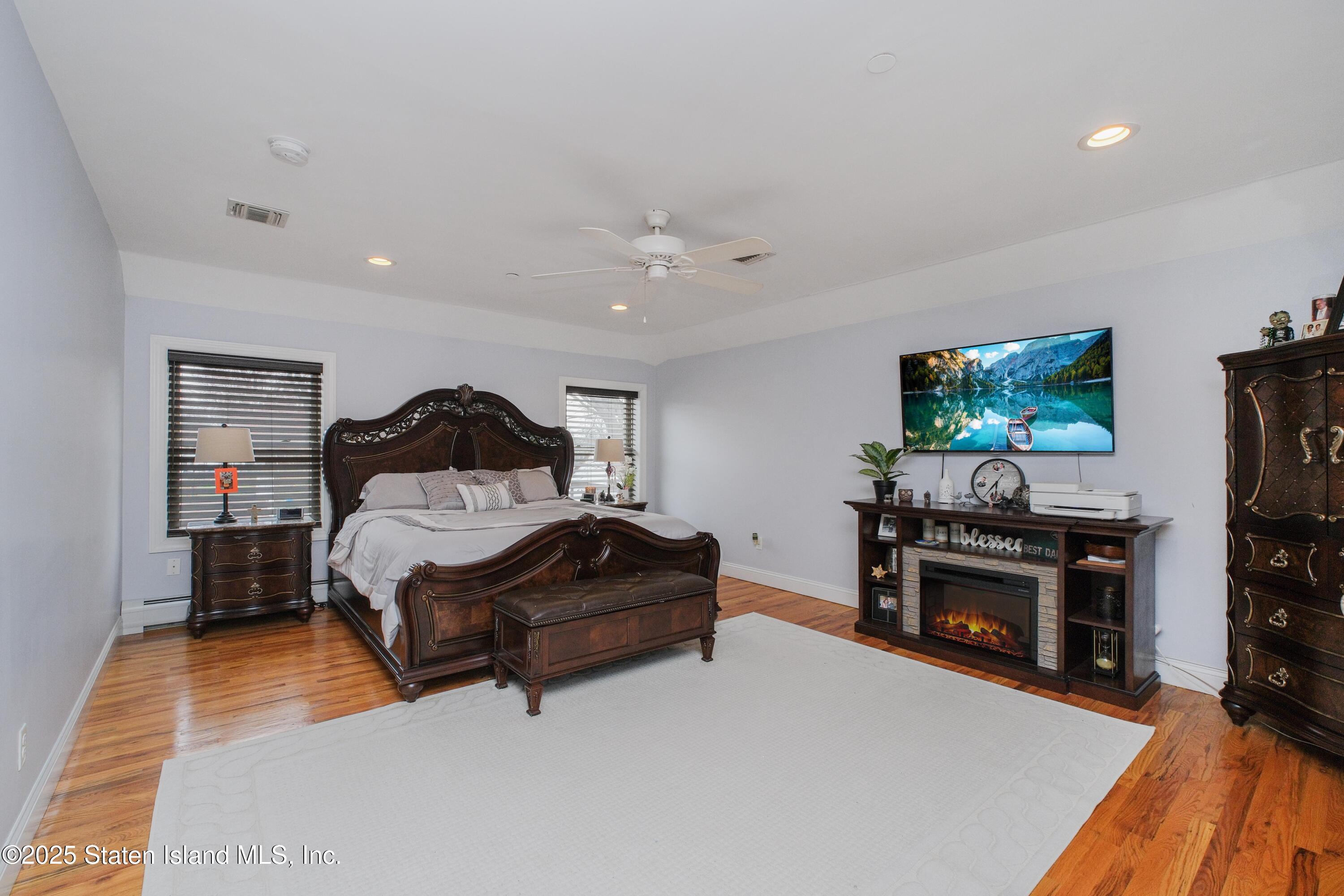 394 Clarke Avenue, Staten Island, NY, 10306 image 32