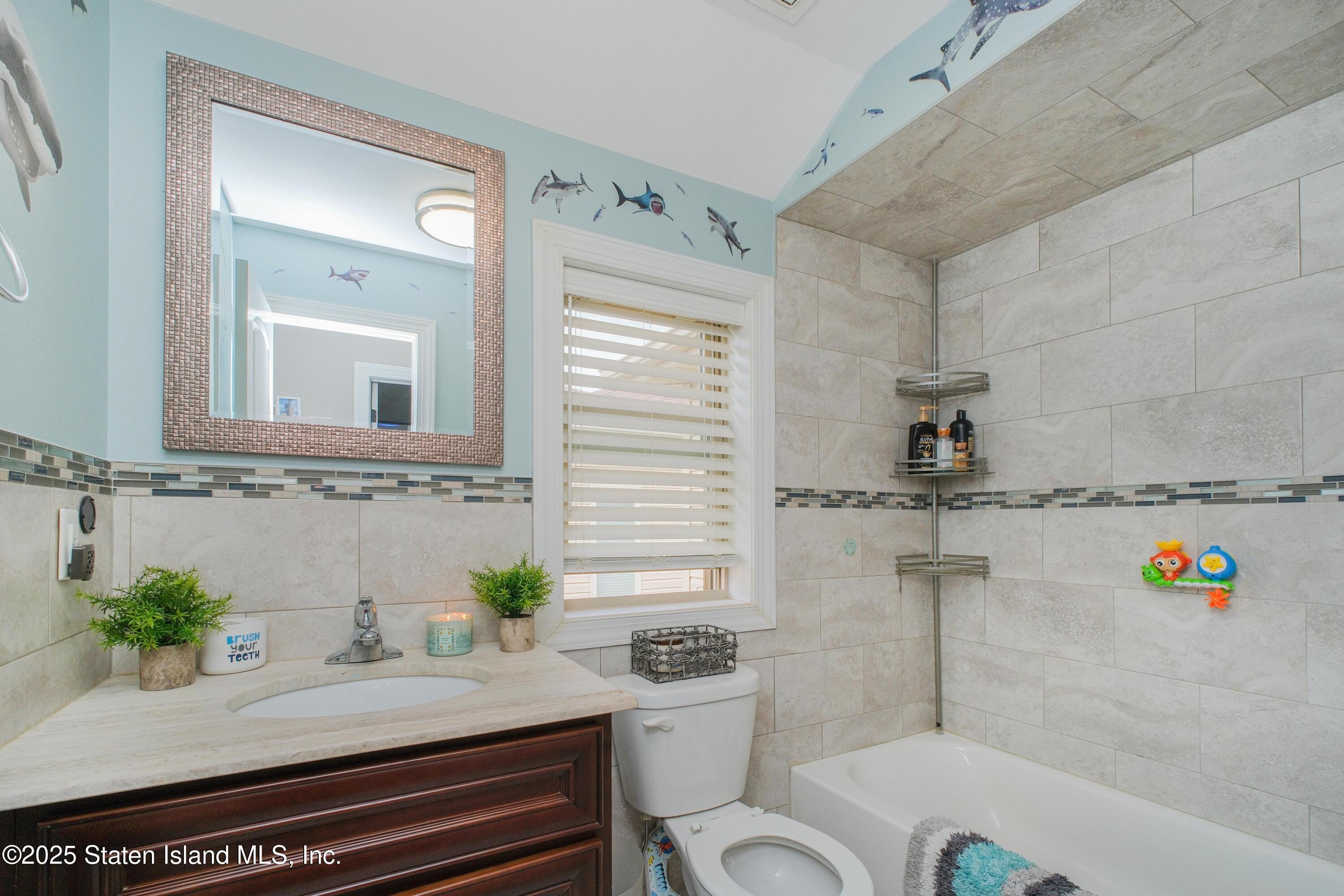 394 Clarke Avenue, Staten Island, NY, 10306 image 35