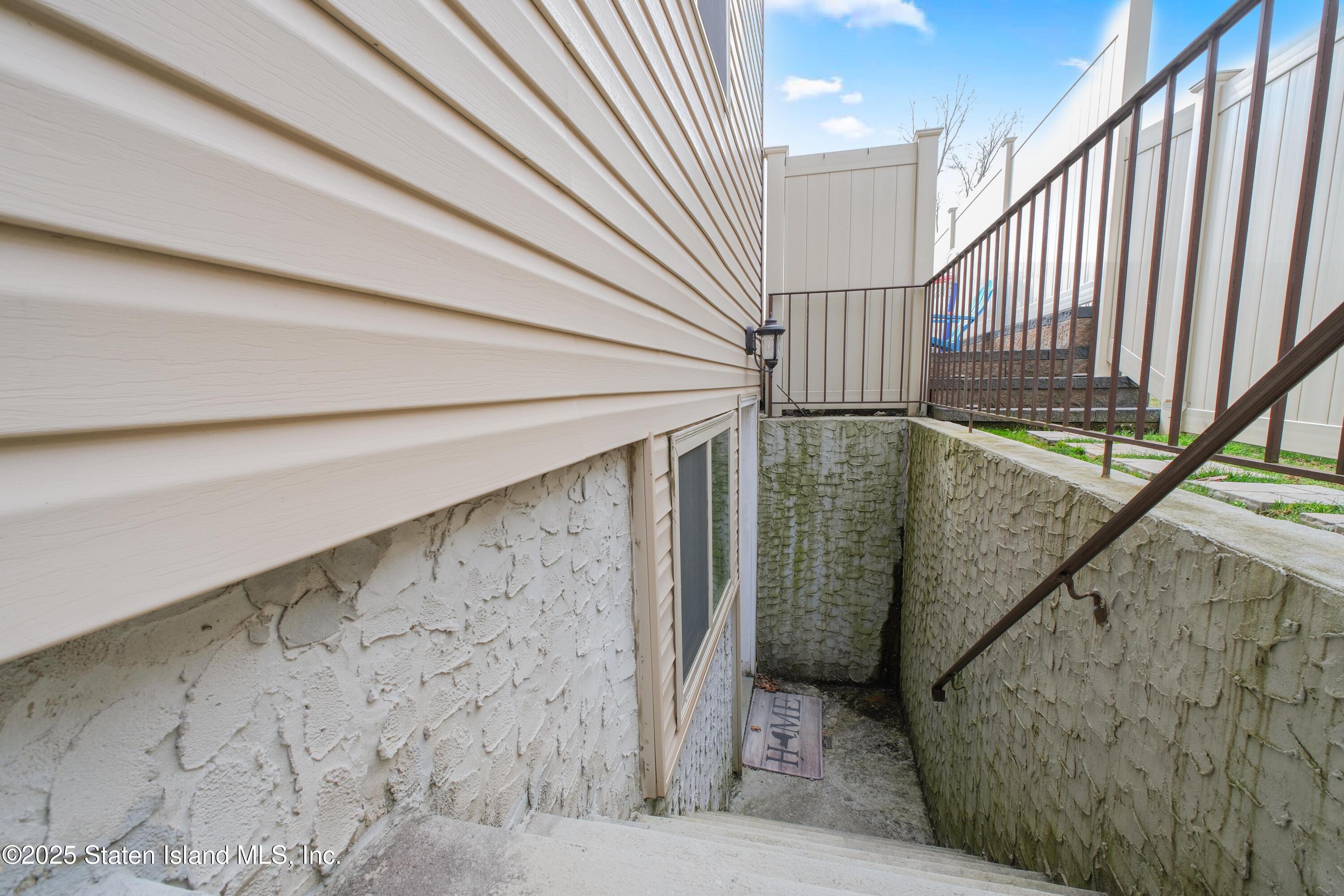 394 Clarke Avenue, Staten Island, NY, 10306 image 54