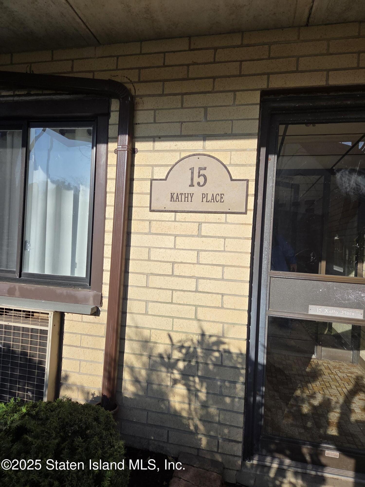 15 Kathy Place 3 A Image 1