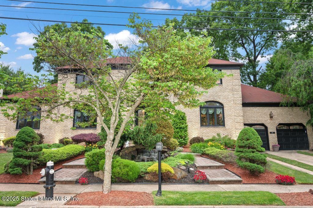 111 Radigan Avenue Image 3