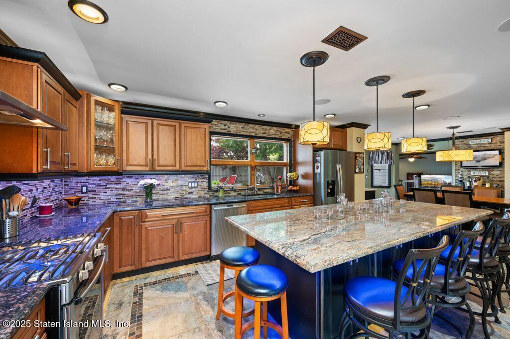 111 Radigan Avenue Image 5