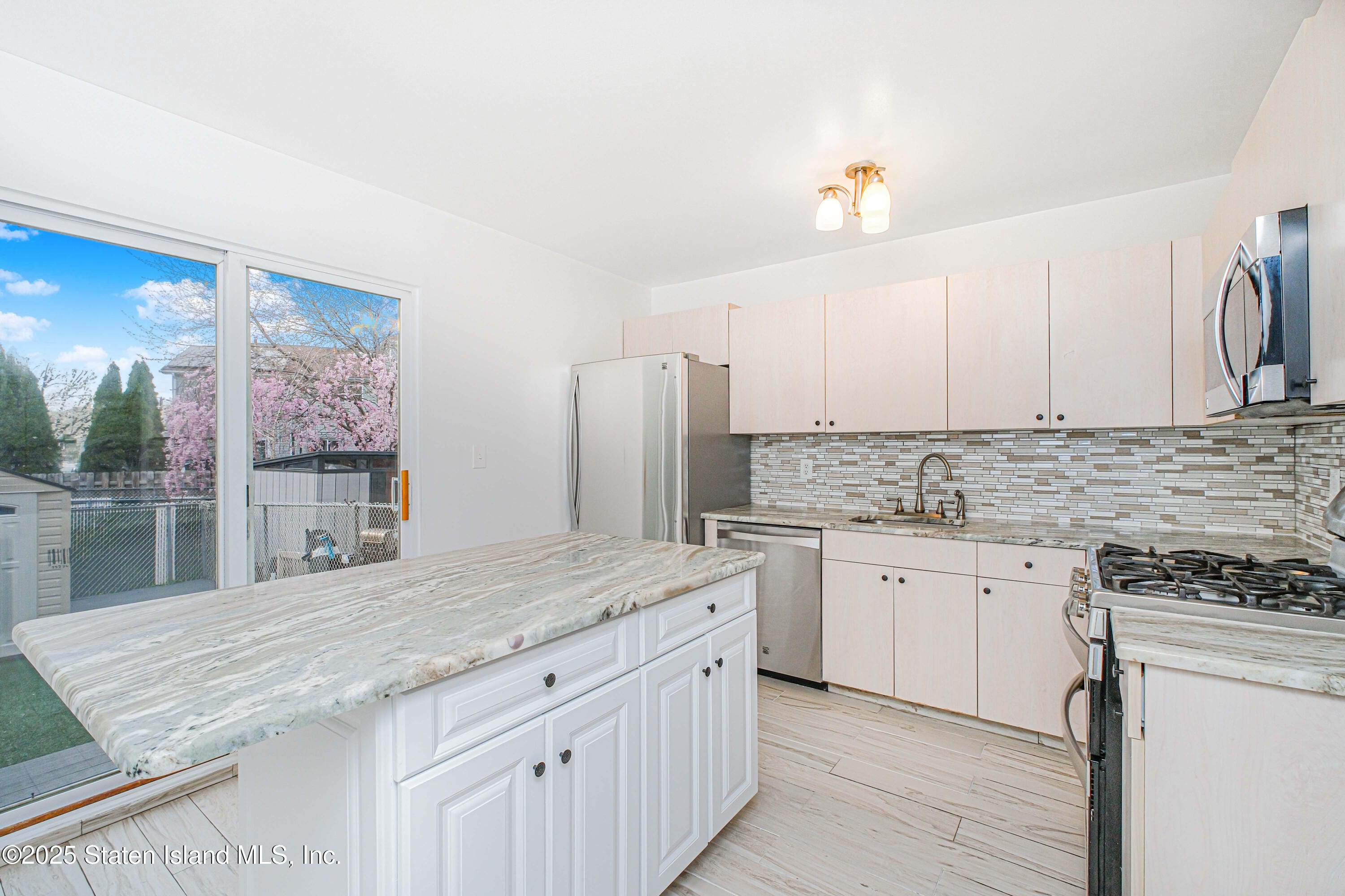 330 Skyline Drive H, Staten Island, NY, 10304 image 8