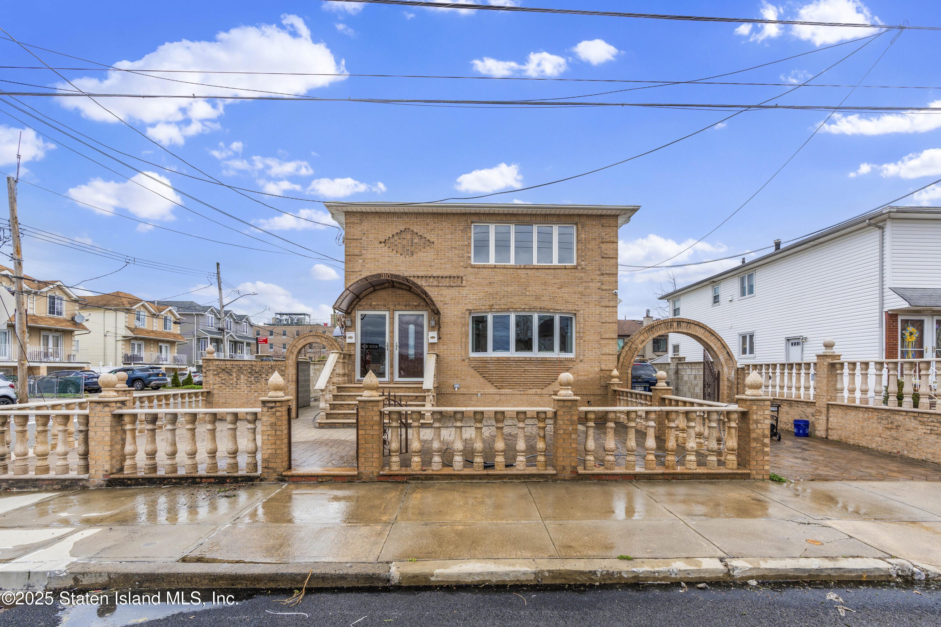 310 Baden Place Image 1