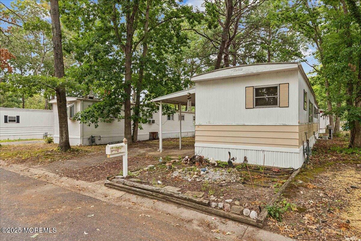 309 Roberts Road Image 2