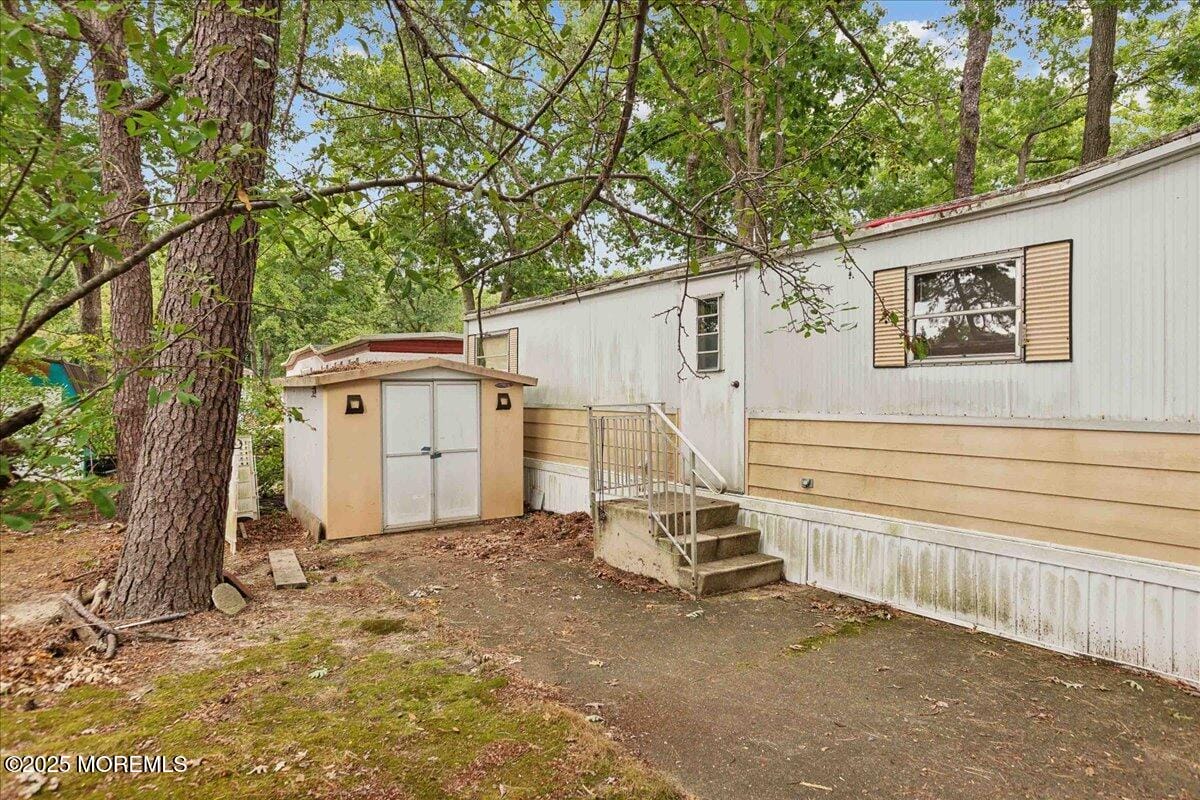 309 Roberts Road Image 3