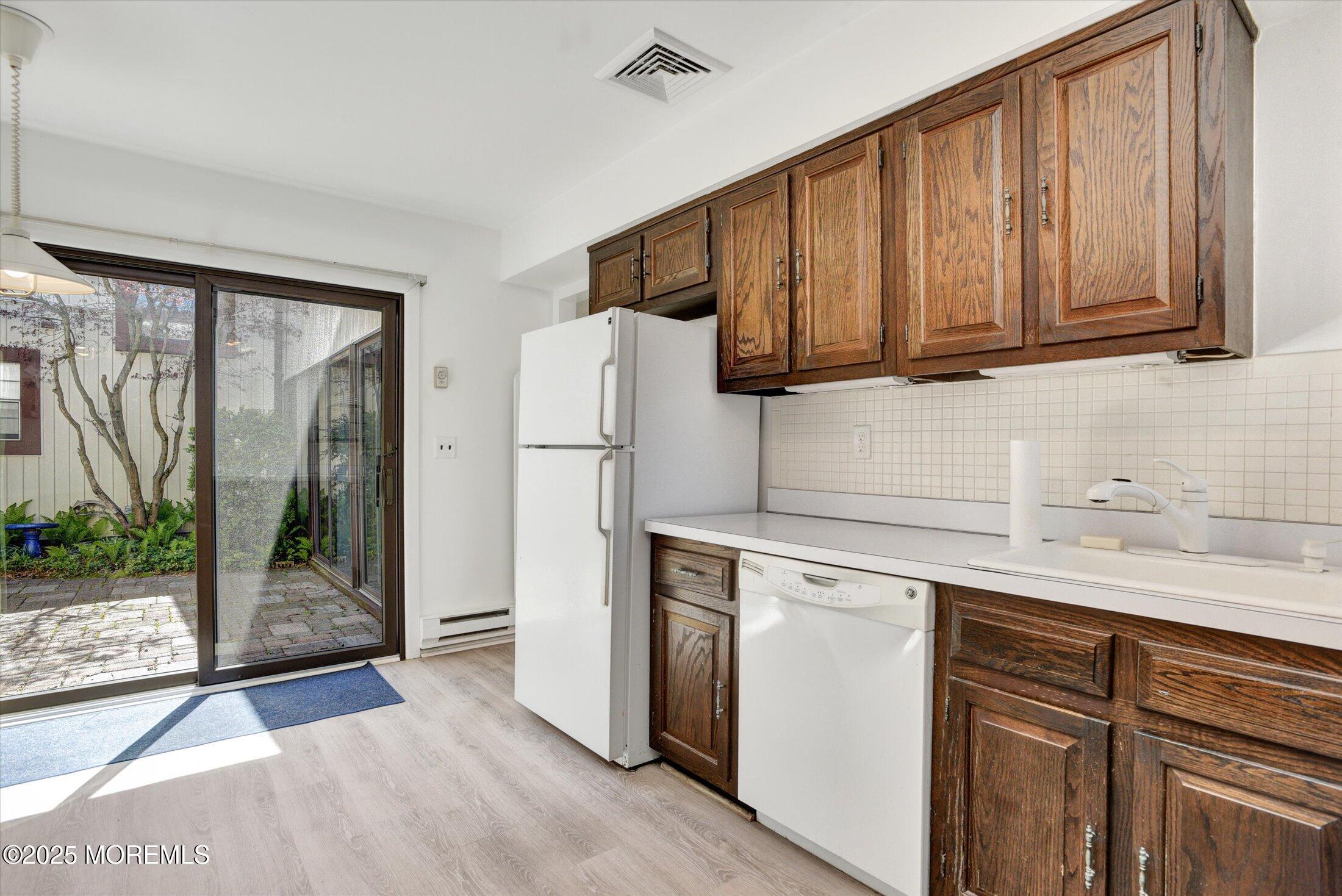 55 Cheshire Square, Little Silver, NJ, 07739 image 23