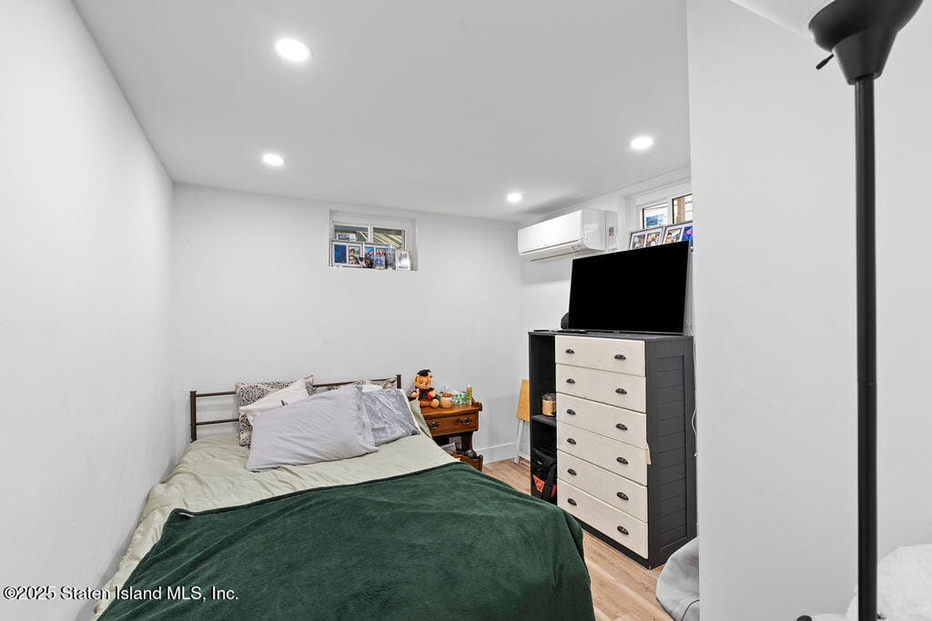 251 Castleton Avenue, Staten Island, NY, 10301 image 24