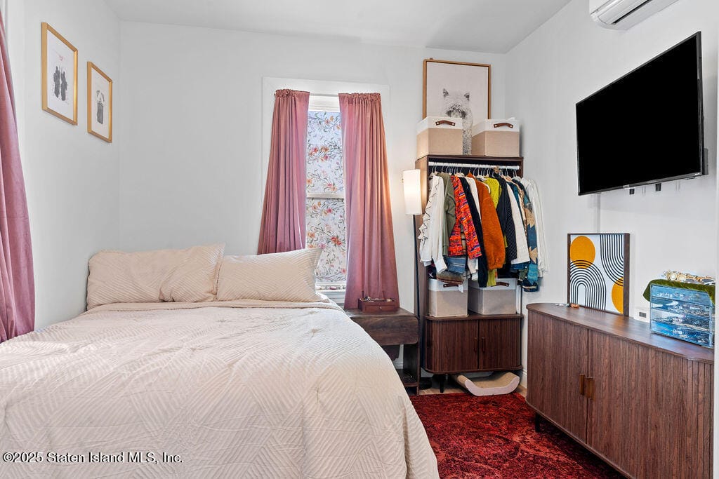 251 Castleton Avenue, Staten Island, NY, 10301 image 9