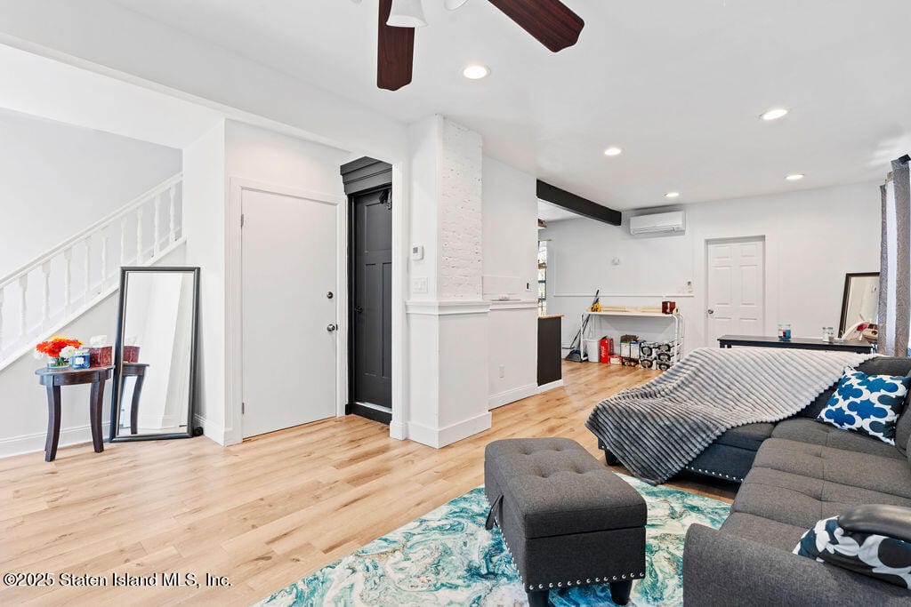 251 Castleton Avenue, Staten Island, NY, 10301 image 10