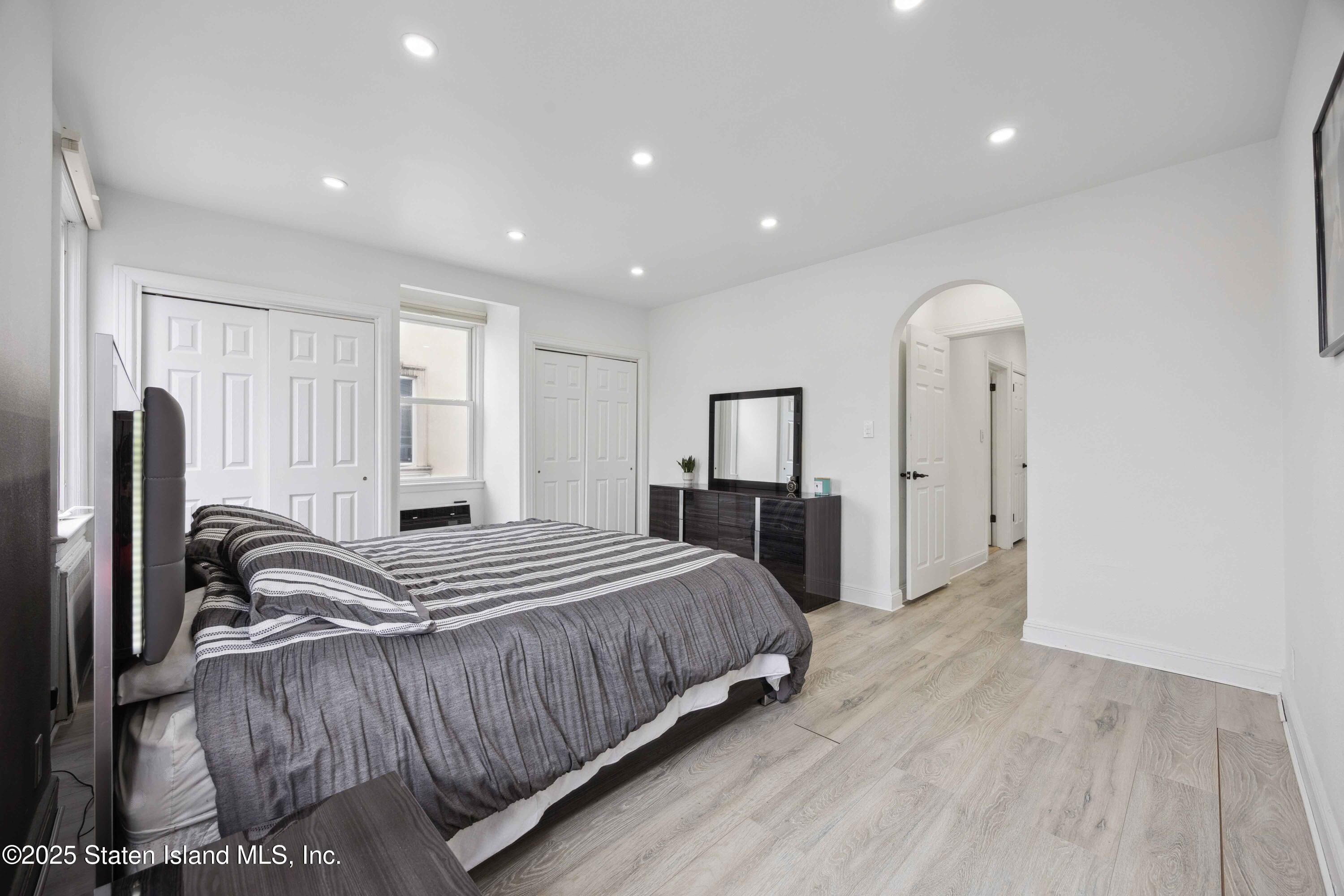 17 Coleridge Street, Brooklyn, NY, 11235 image 14