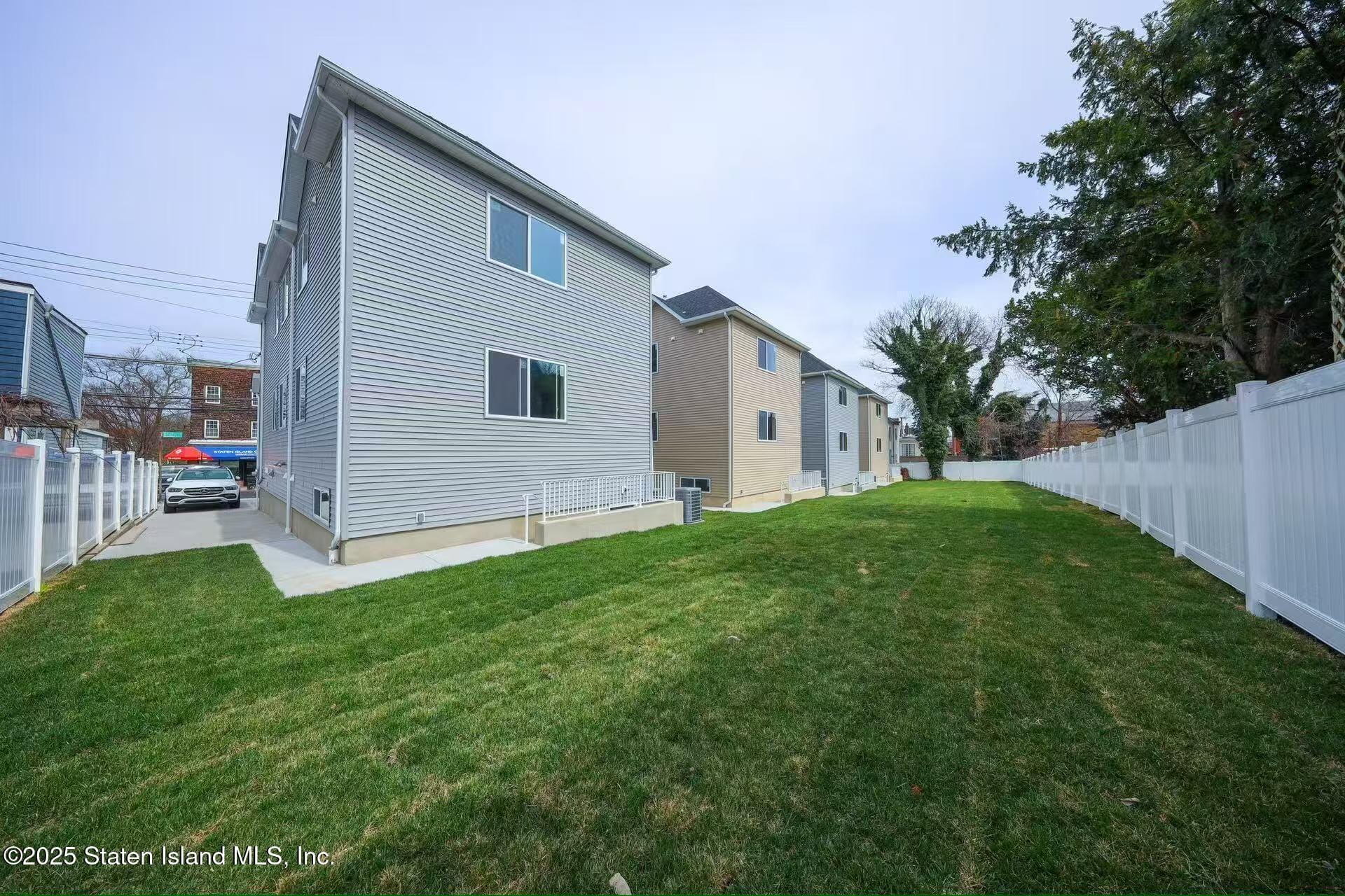 146 Beach Street Image 4