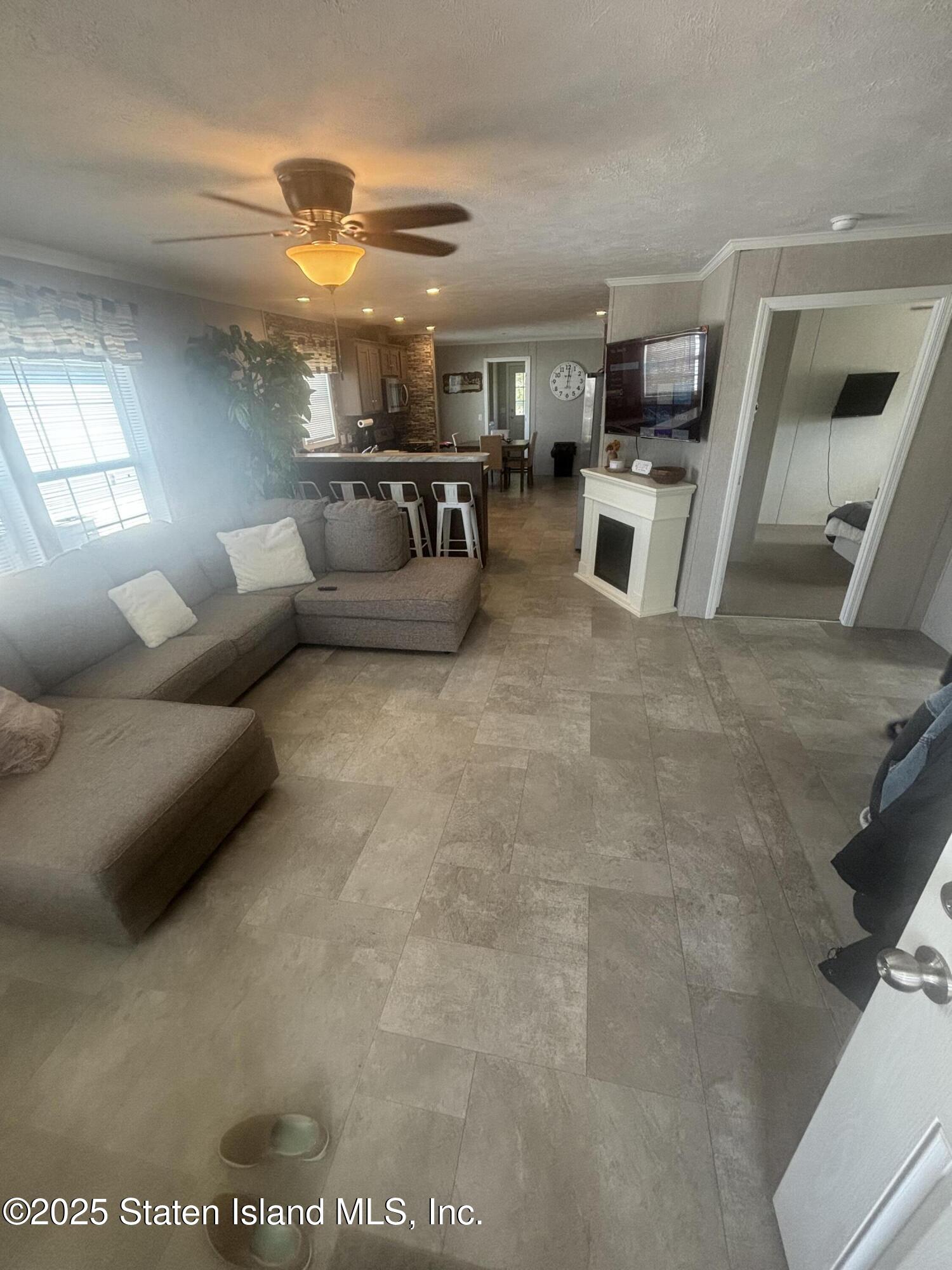 710 7th Street Image 3