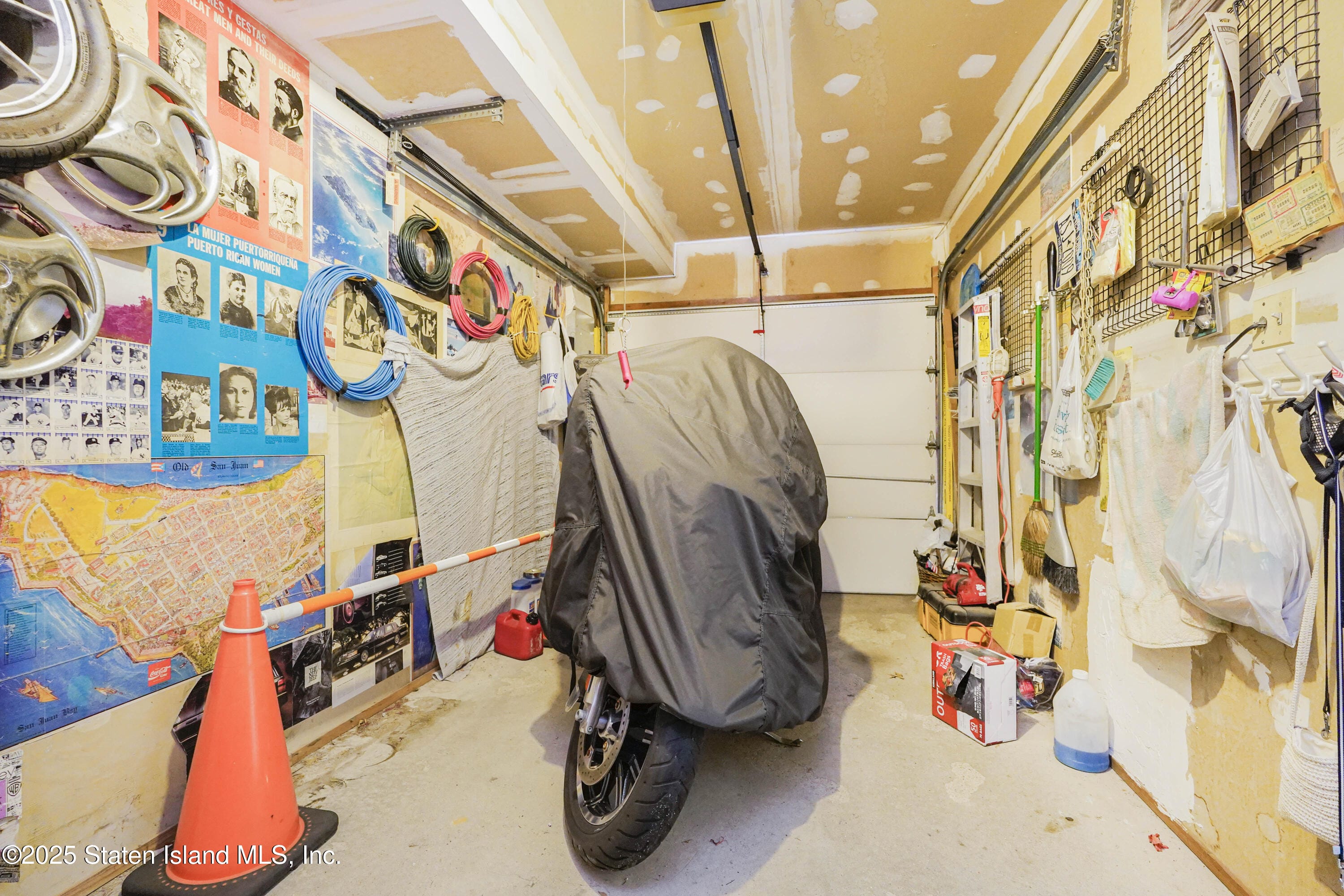 102 Lorraine Loop, Staten Island, NY, 10309 image 24