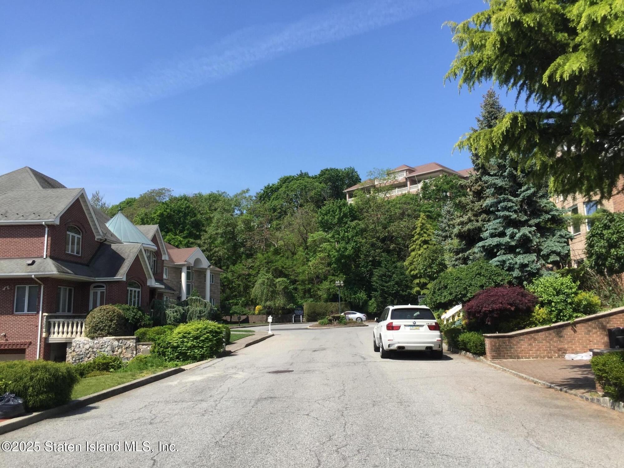 70 Jenna Lane, Staten Island, NY, 10304 image 10