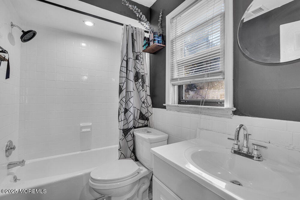 8 Michelle Avenue, Old Bridge, NJ, 08857 image 17