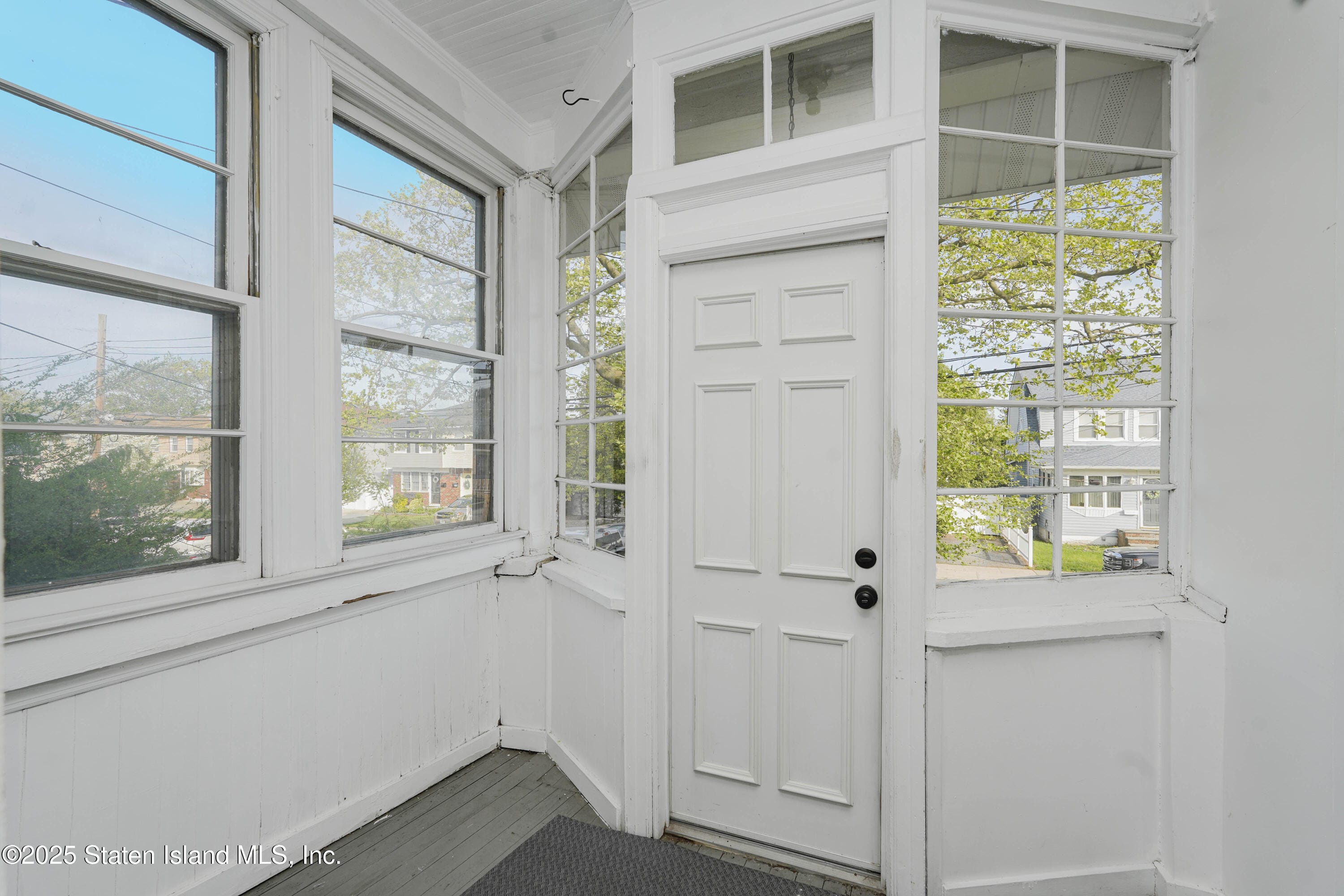 111 David Street Image 4
