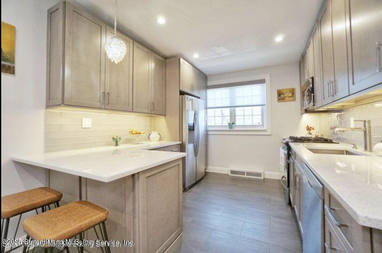 394 Maryland Avenue 3a, Staten Island, NY, 10305 image 6