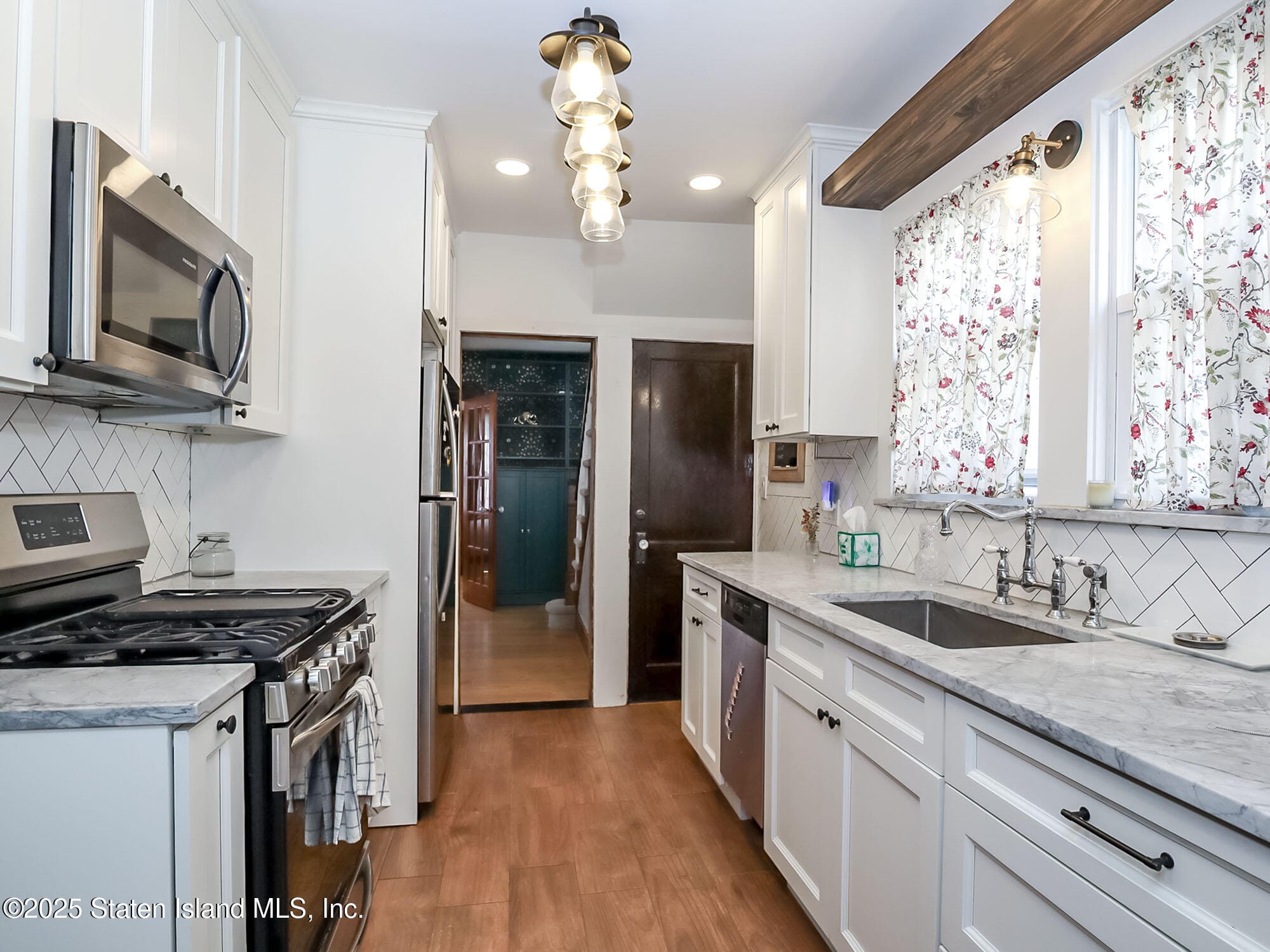 333 Lafayette Avenue, Staten Island, NY, 10301 image 13