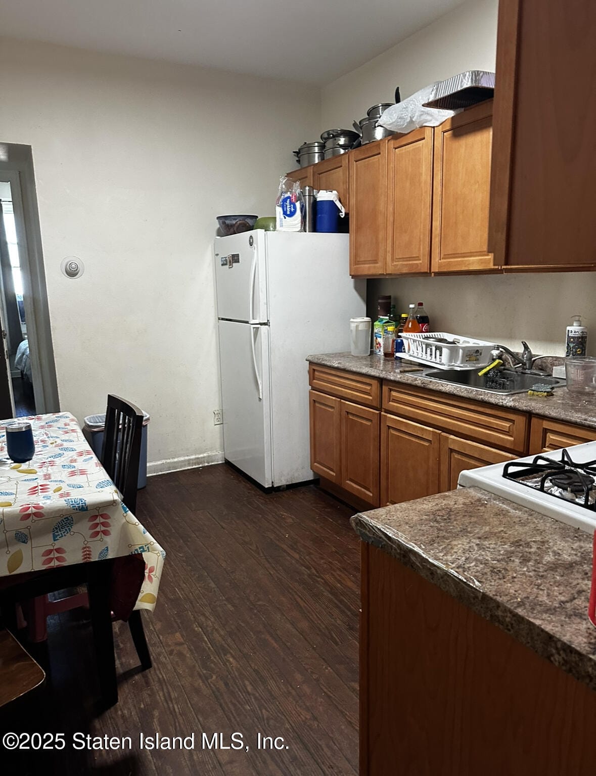1422 Castleton Avenue Image 3