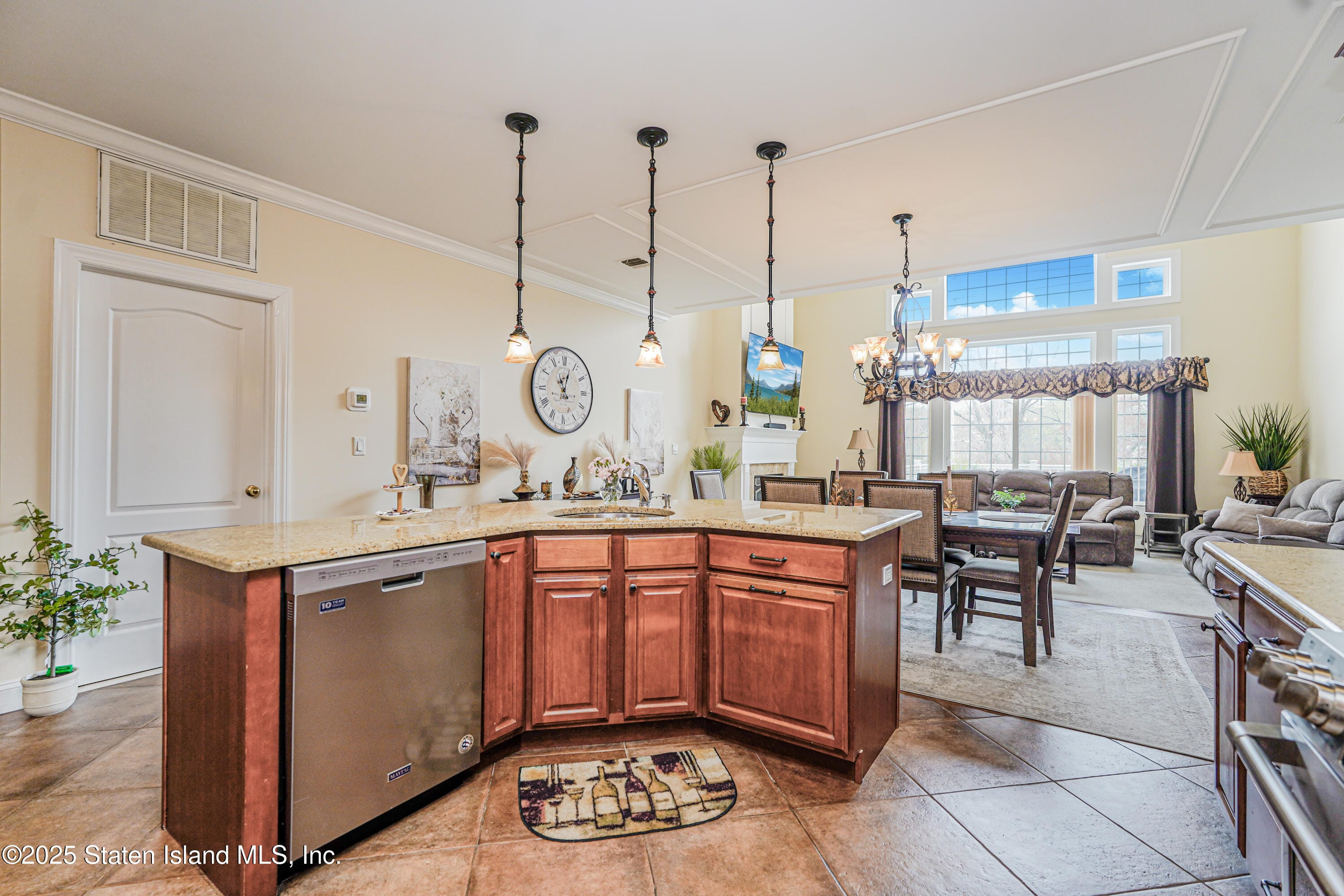 68 Tiller Court, Staten Island, NY, 10309 image 6