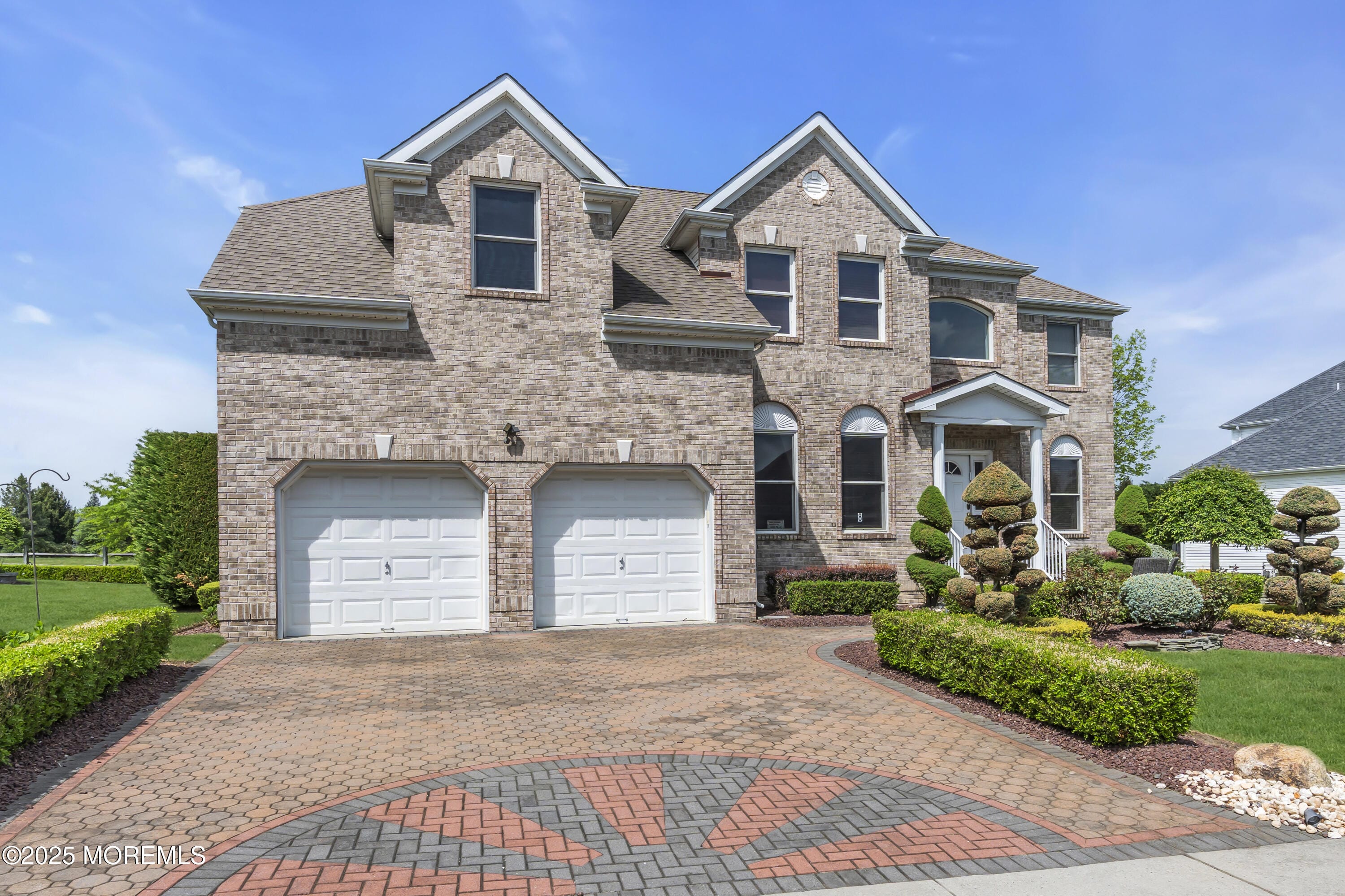 8 Hedgerow Lane Image 3