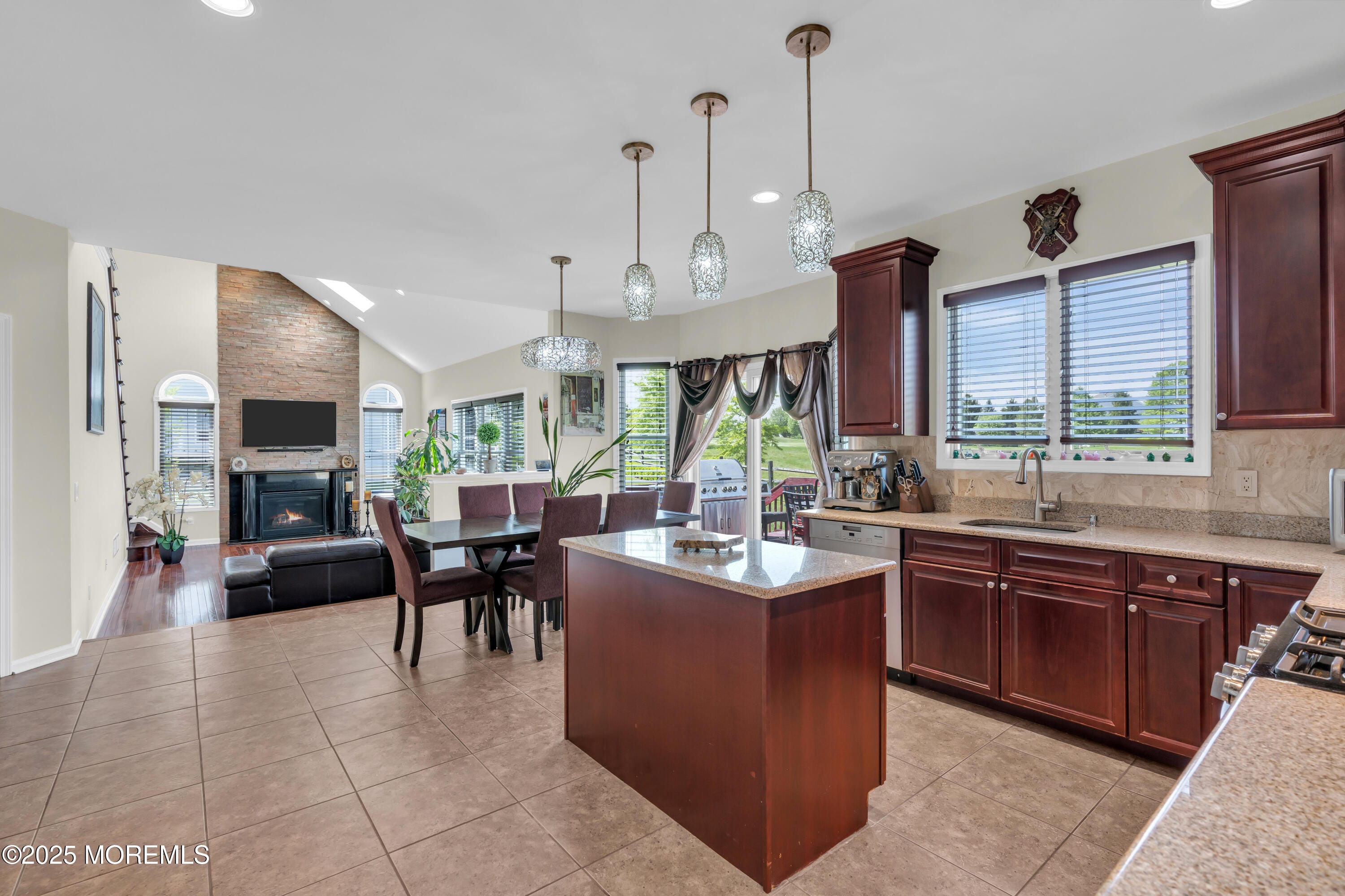 8 Hedgerow Lane, Manalapan, NJ, 07726 image 20