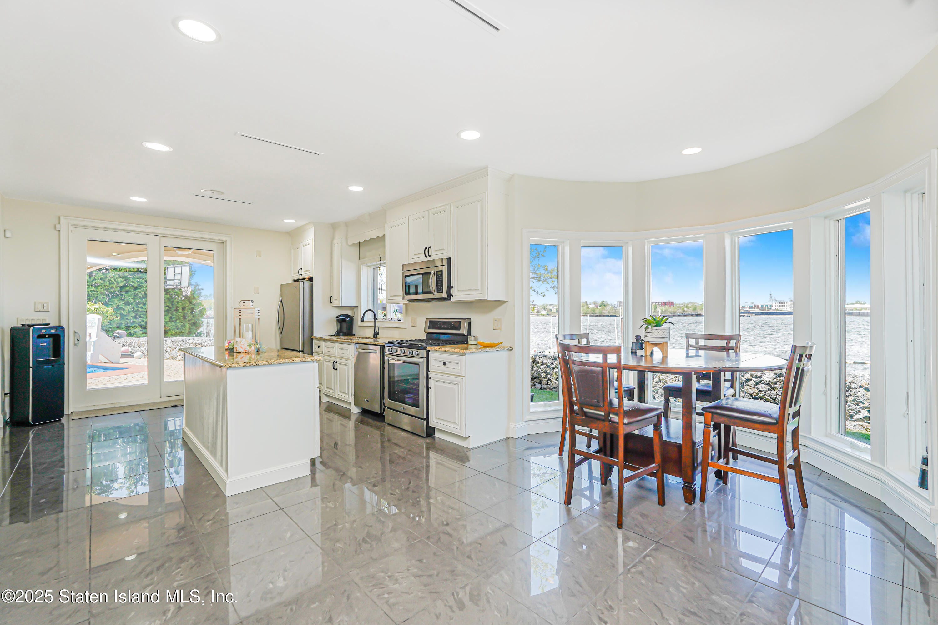 30 Aviva Court, Staten Island, NY, 10307 image 24