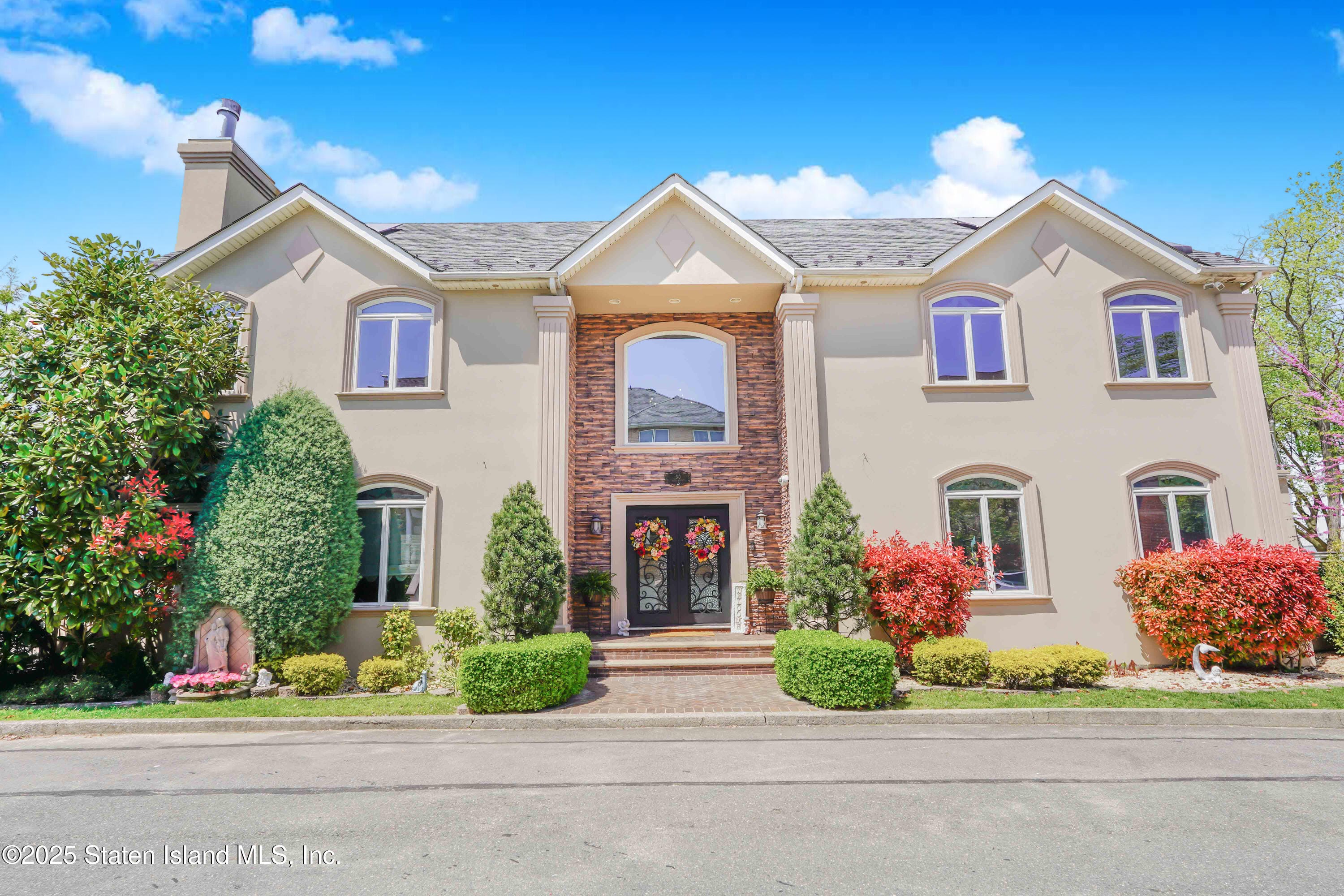 30 Aviva Court Image 2