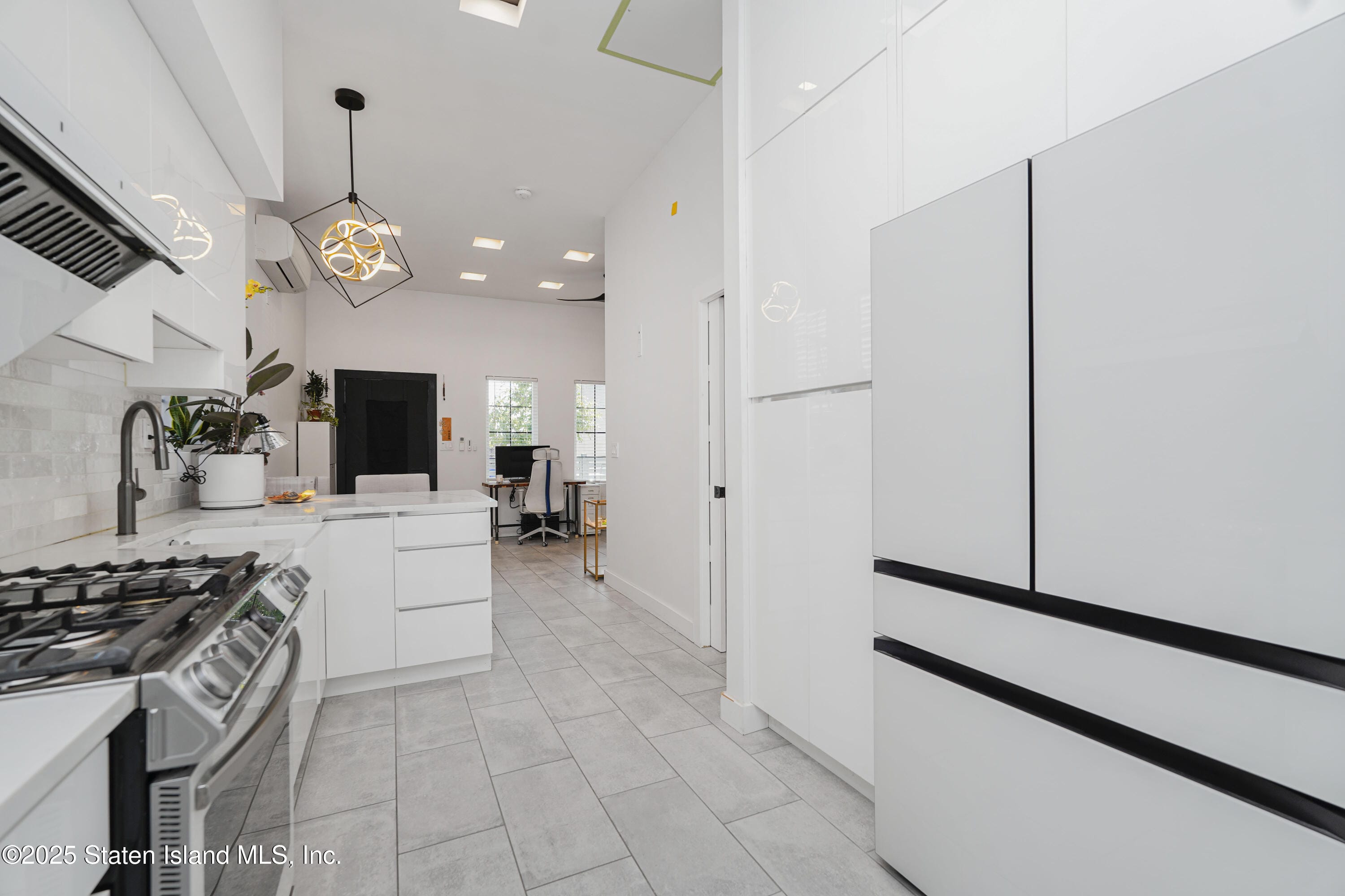 242 Van Duzer Street, Staten Island, NY, 10304 image 10