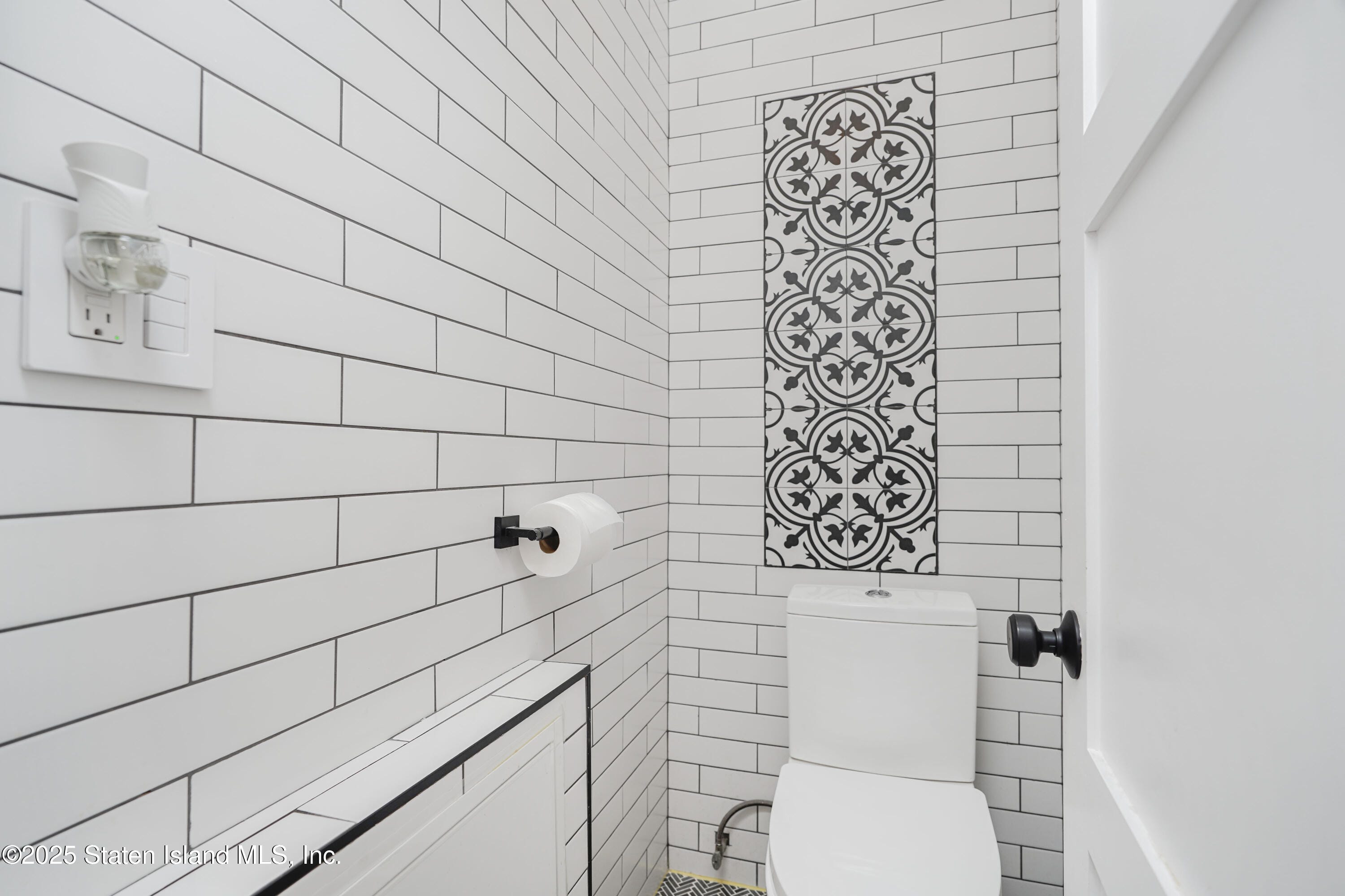 242 Van Duzer Street, Staten Island, NY, 10304 image 11