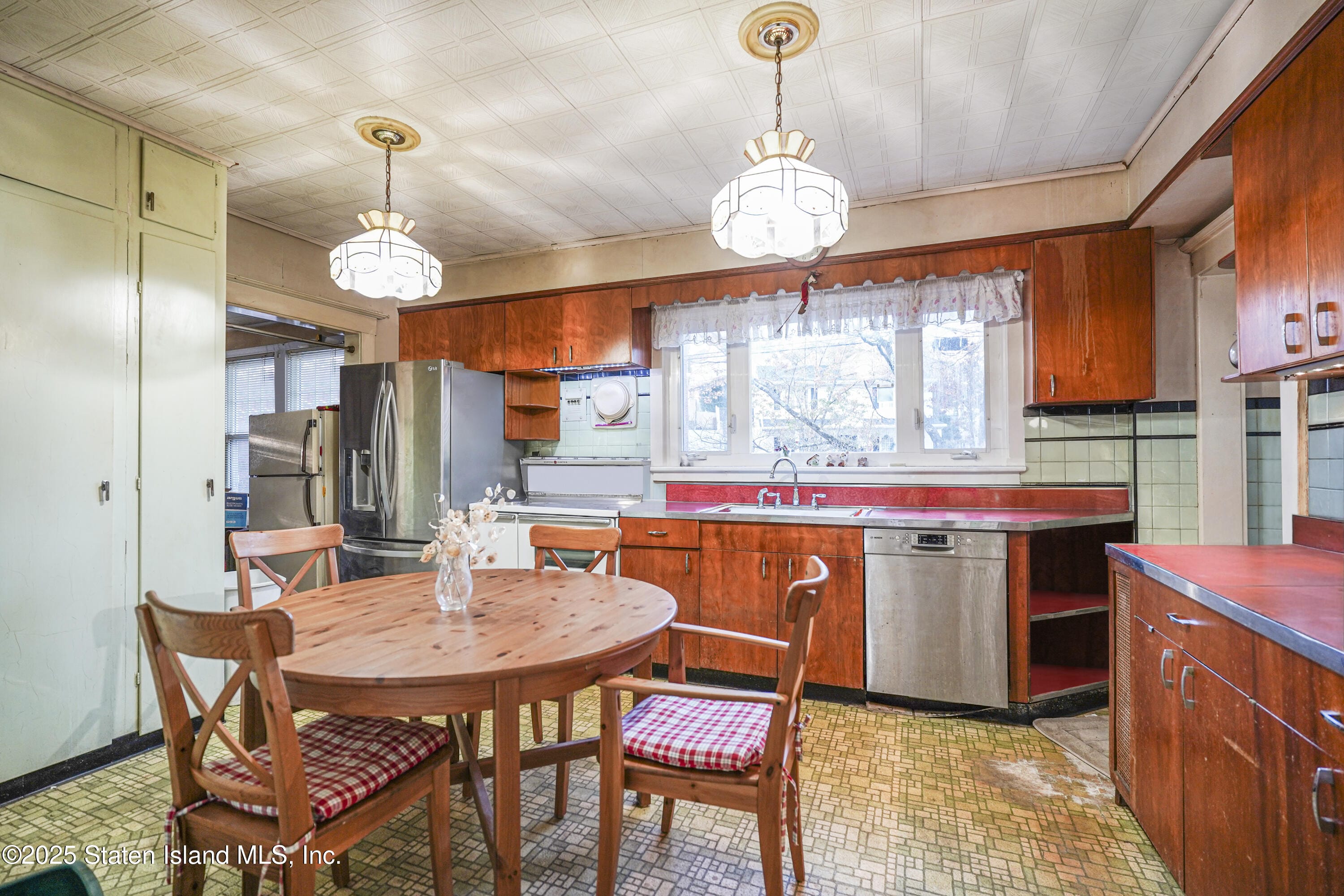 142 Great Kills Road A, Staten Island, NY, 10308 image 17