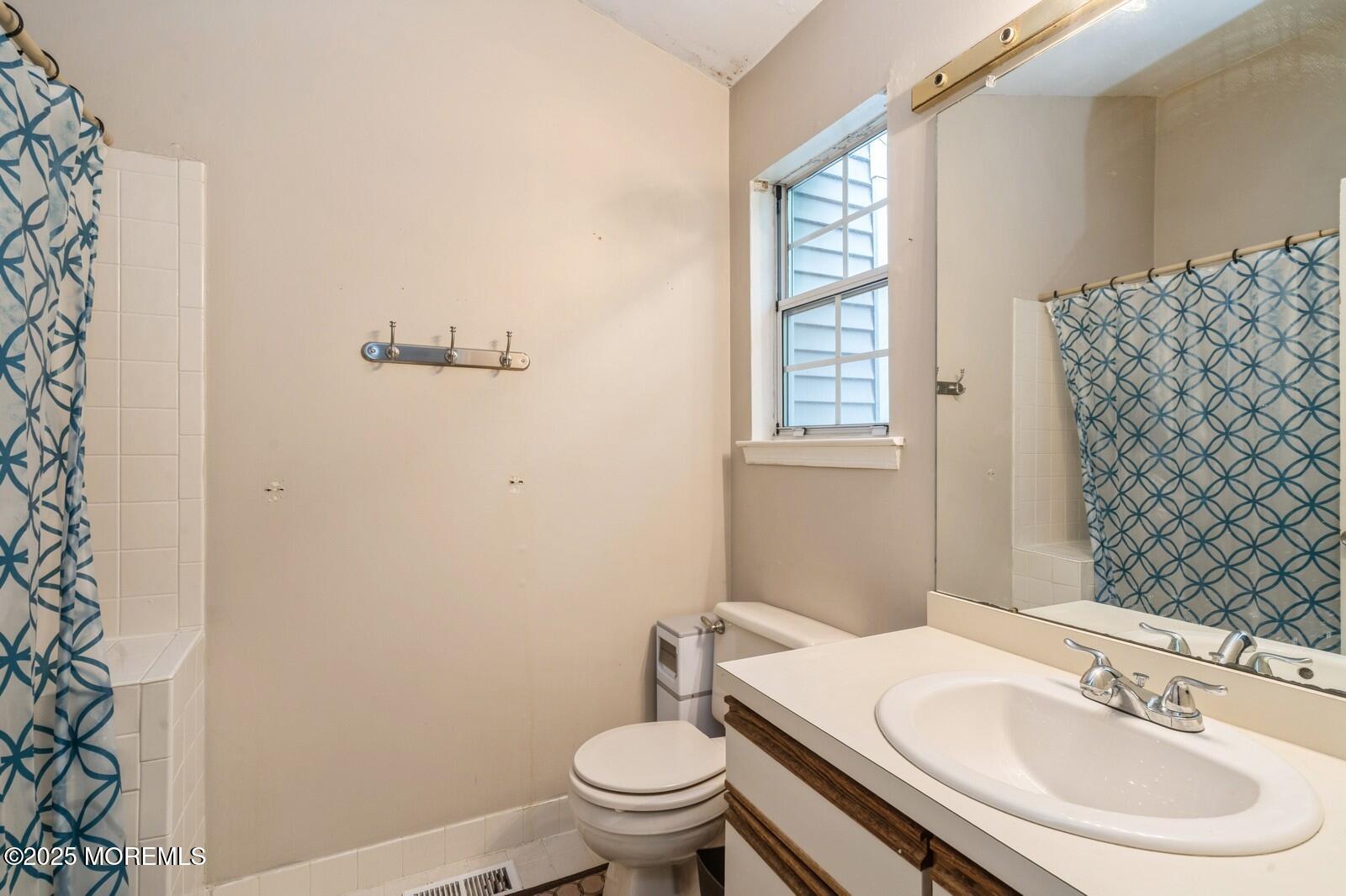 17 Canidae Court, Tinton Falls, NJ, 07753 image 16