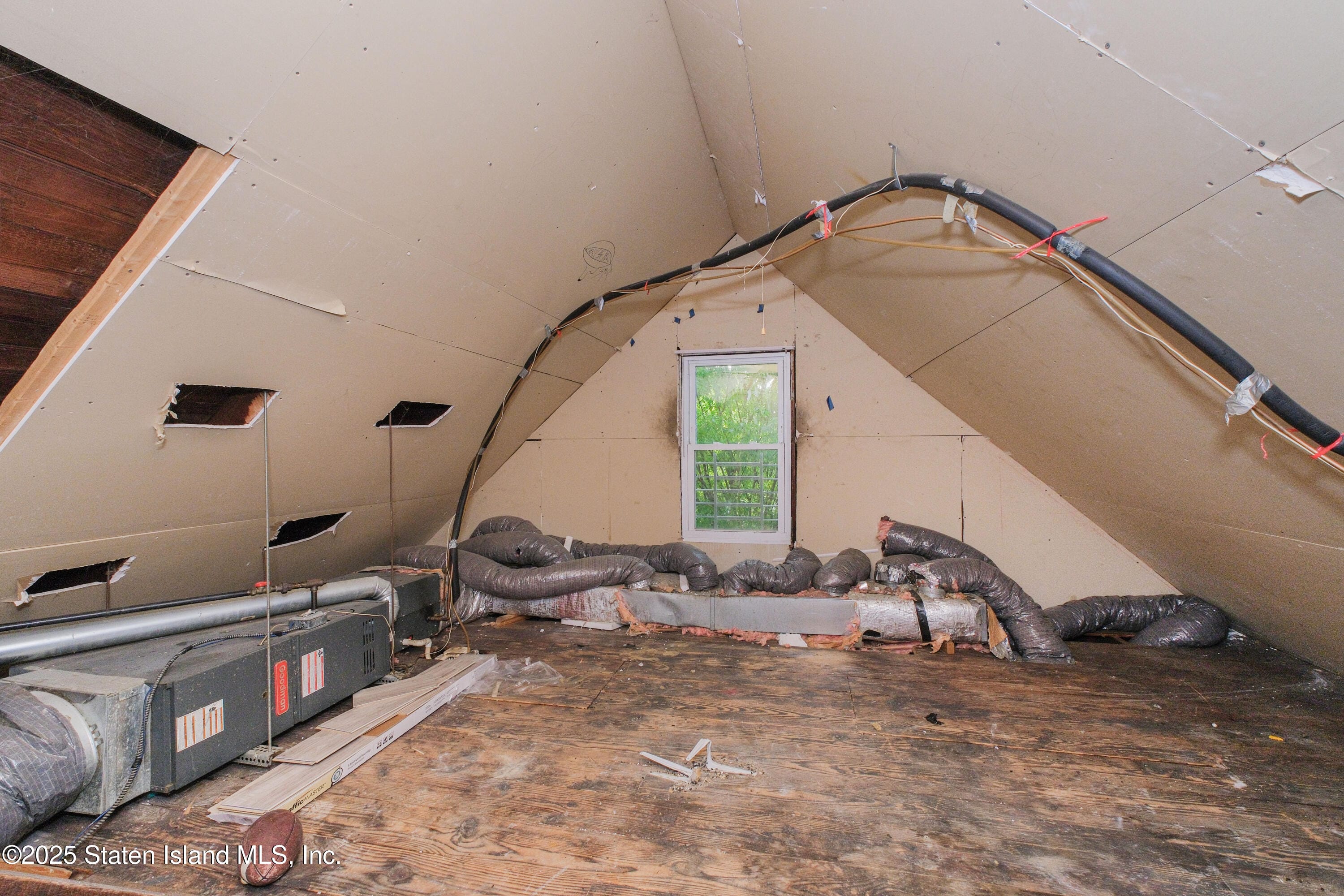 225 N Burgher Avenue, Staten Island, NY, 10310 image 32