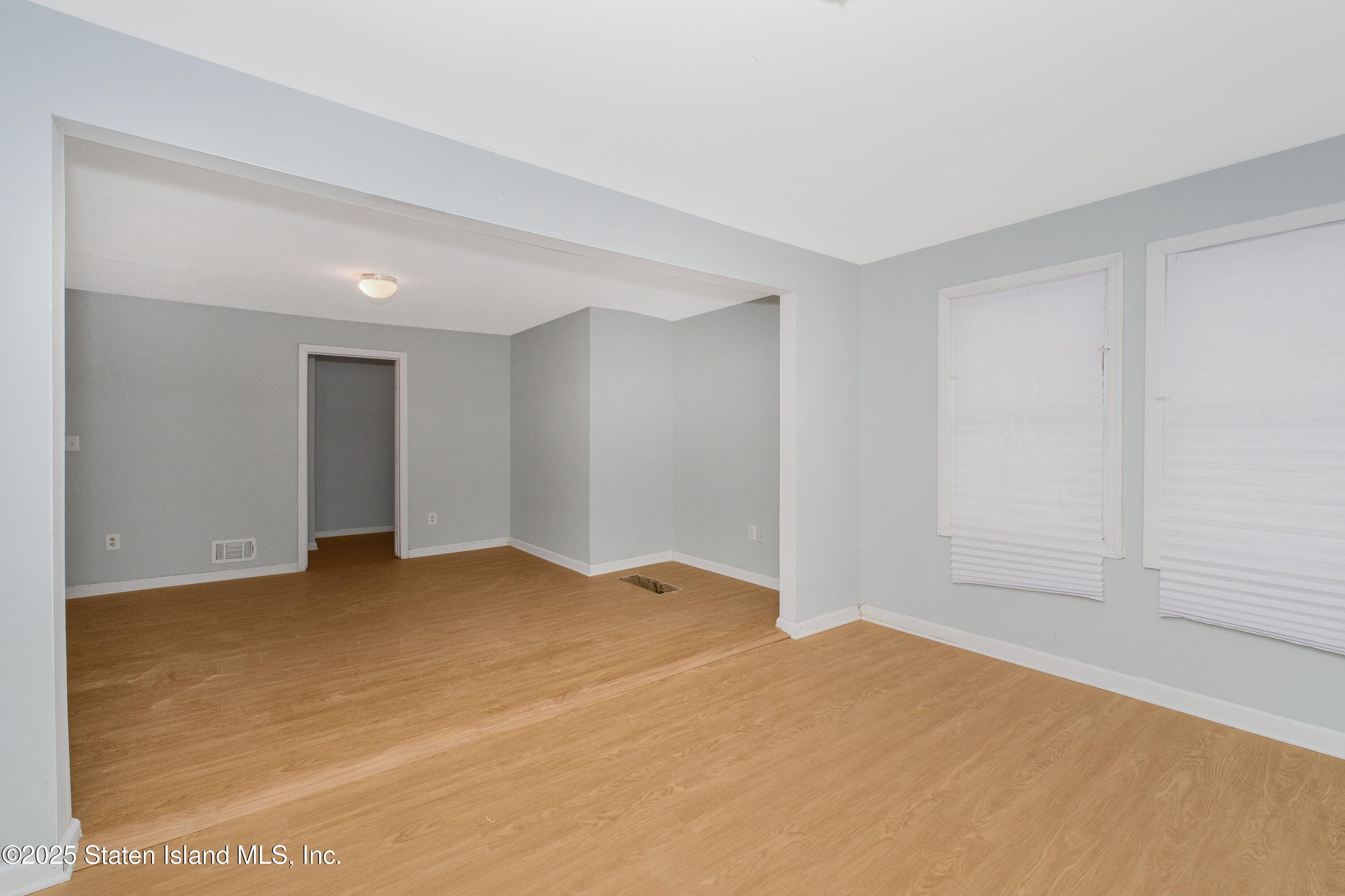 225 N Burgher Avenue, Staten Island, NY, 10310 image 11