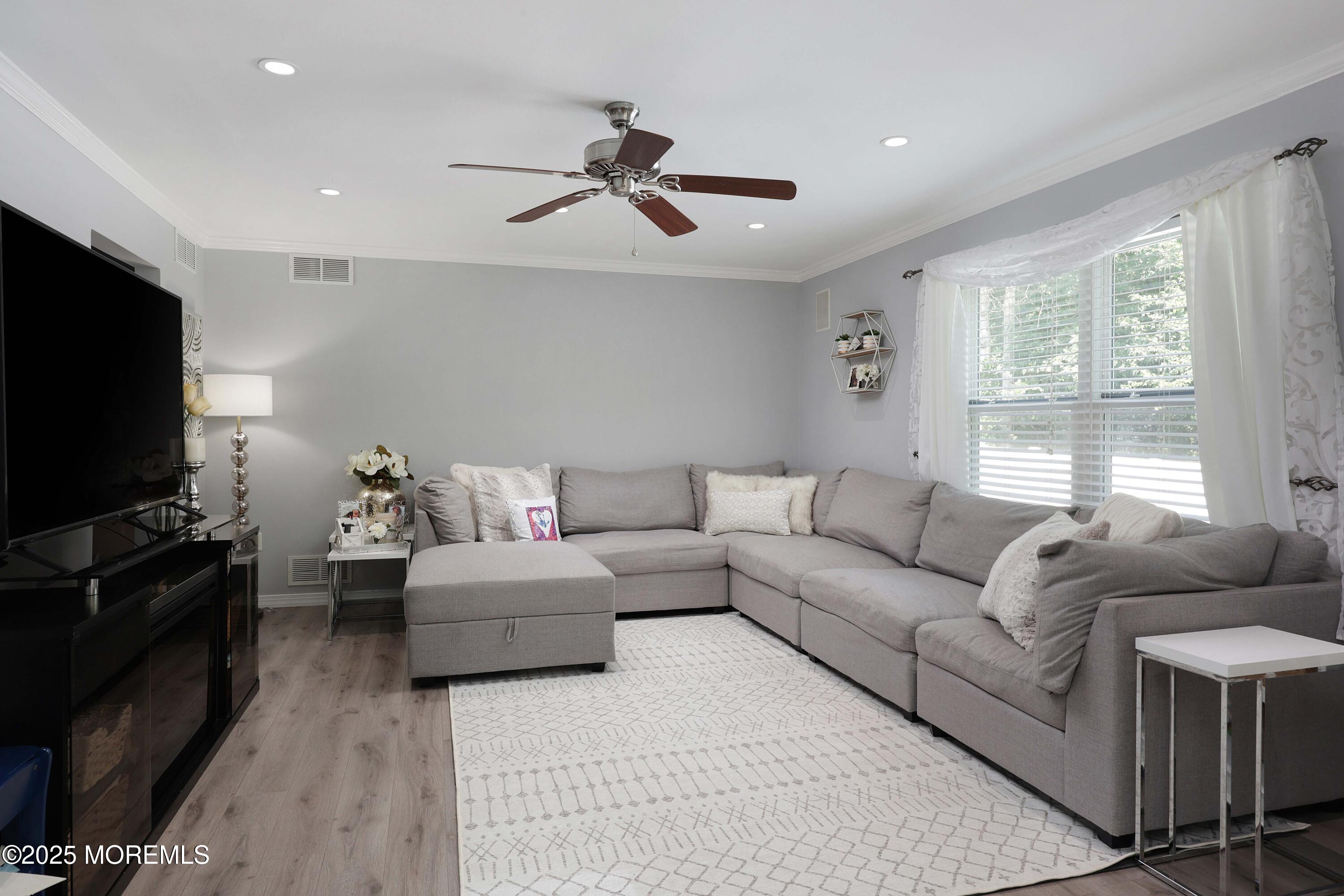 30 Jennifer Drive, Howell, NJ, 07731 image 17
