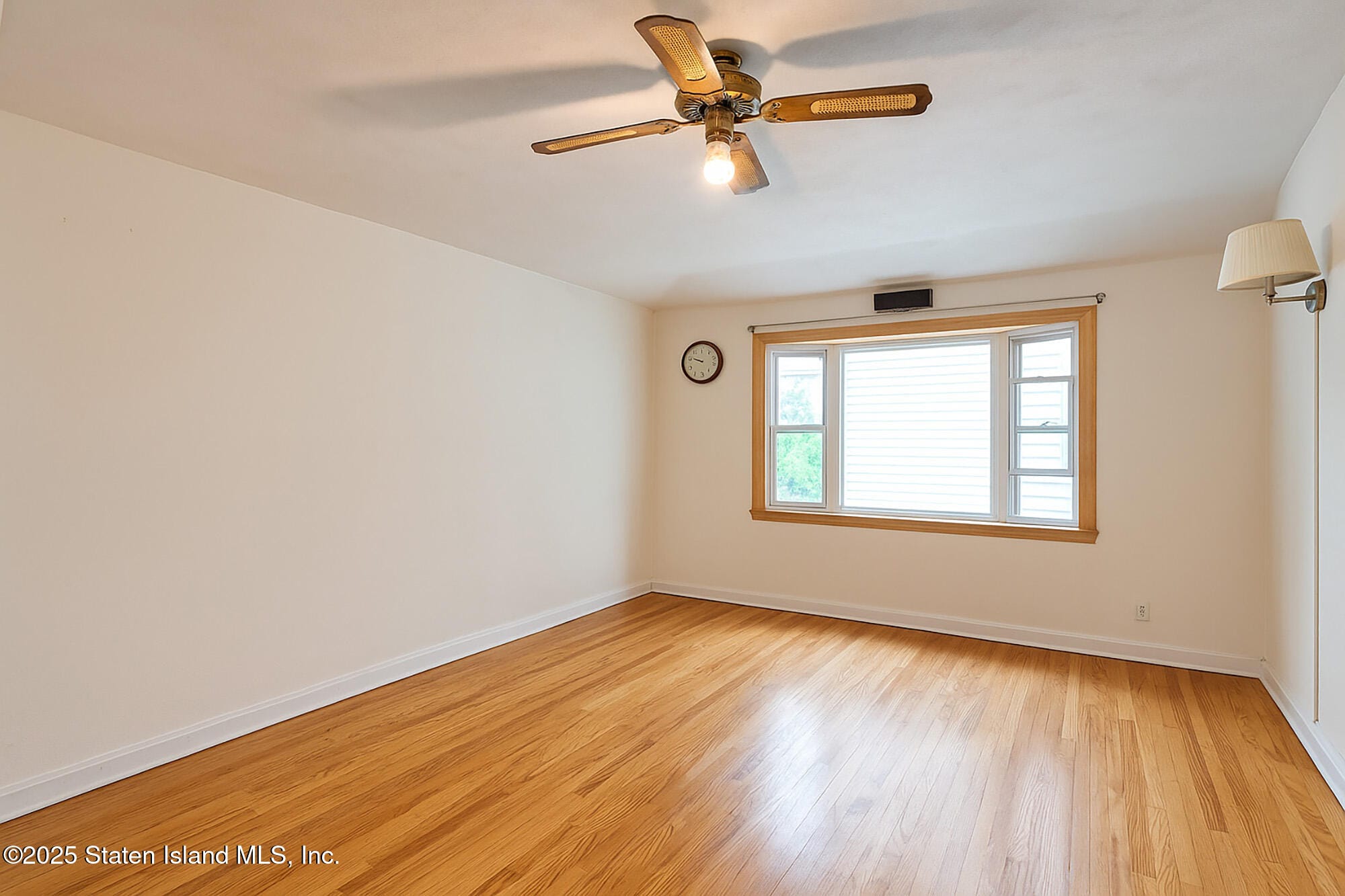 1054 Rensselaer Avenue, Staten Island, NY, 10309 image 17